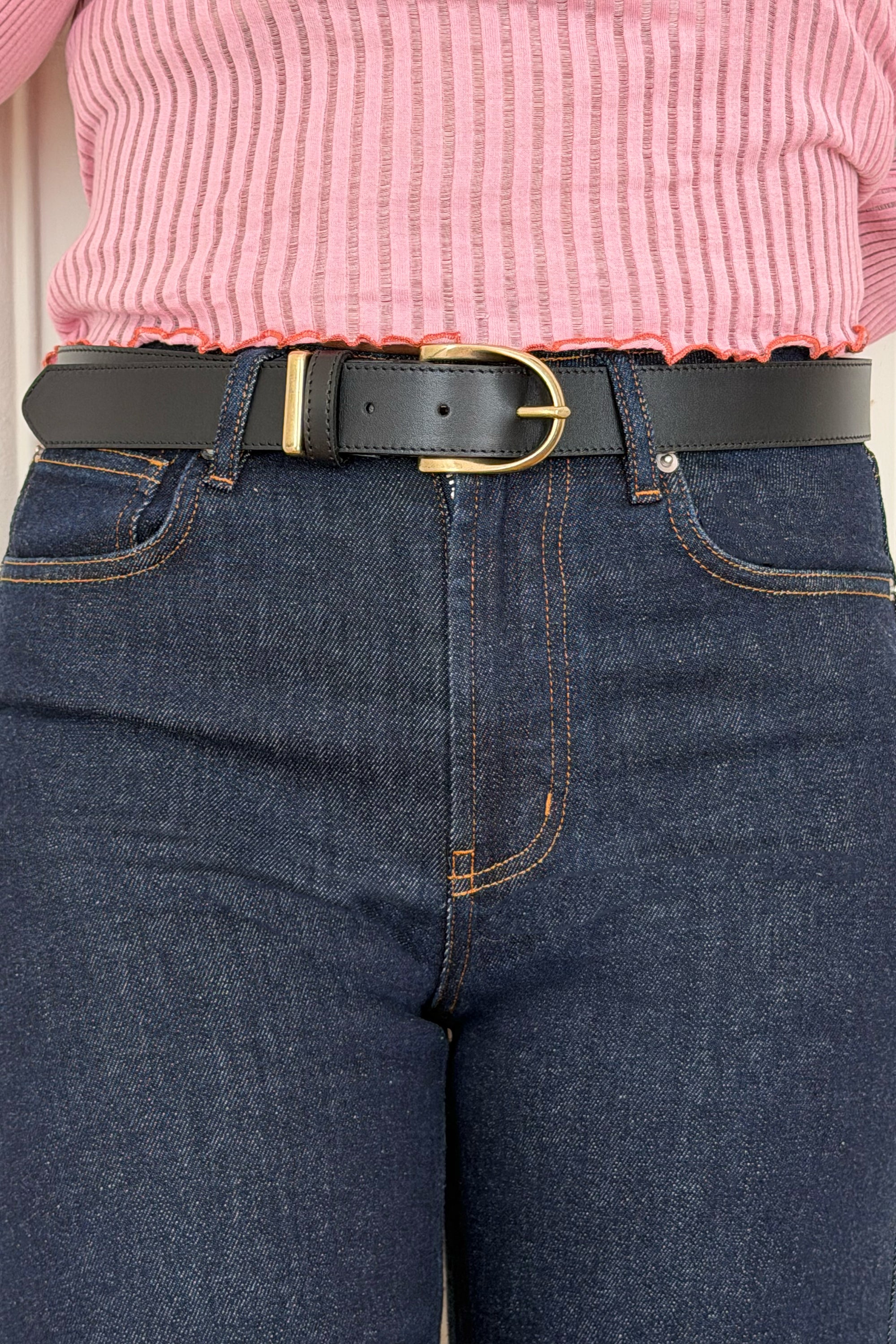 Ceinture en cuir lisse noire femme