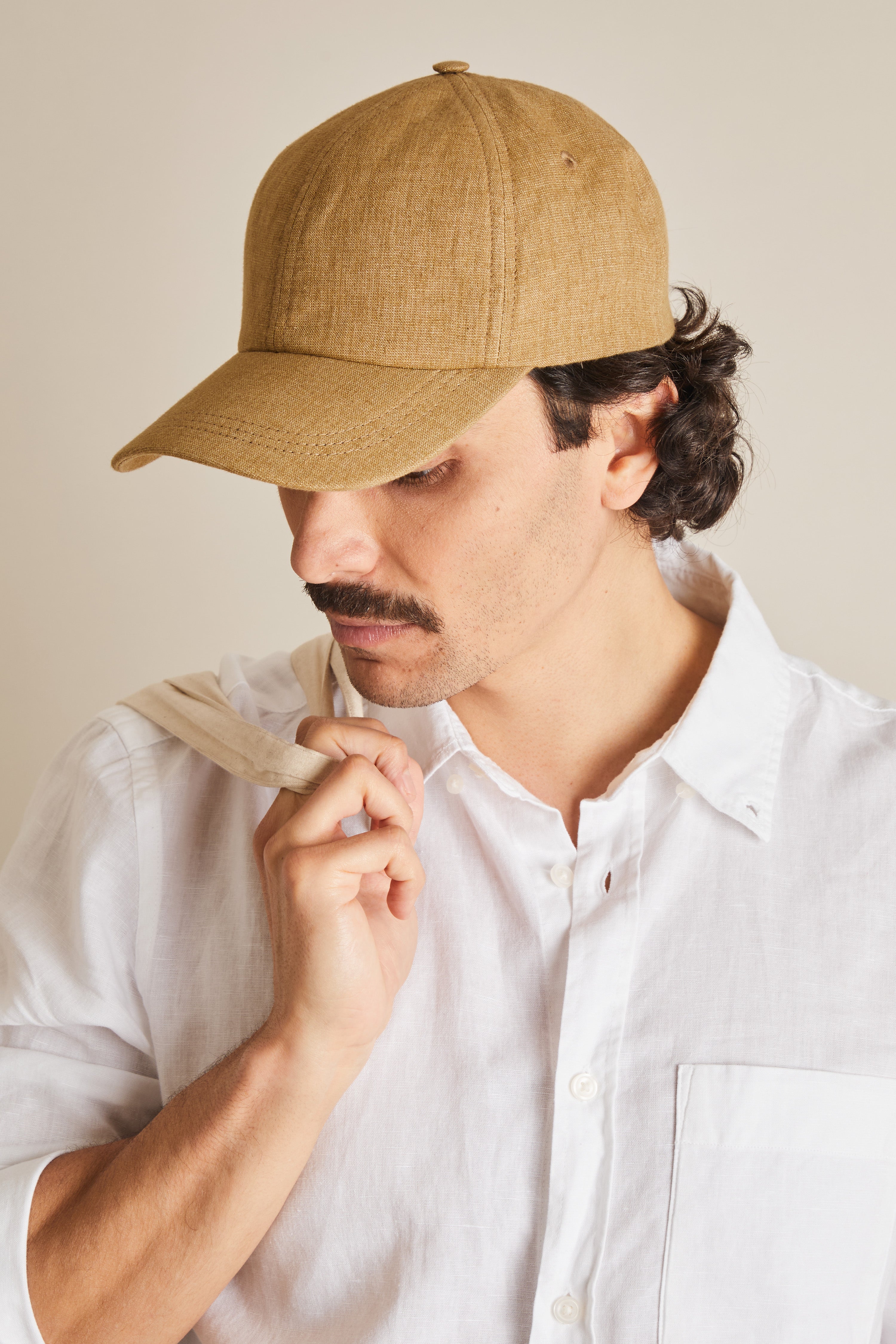 Dark beige cotton linen cap