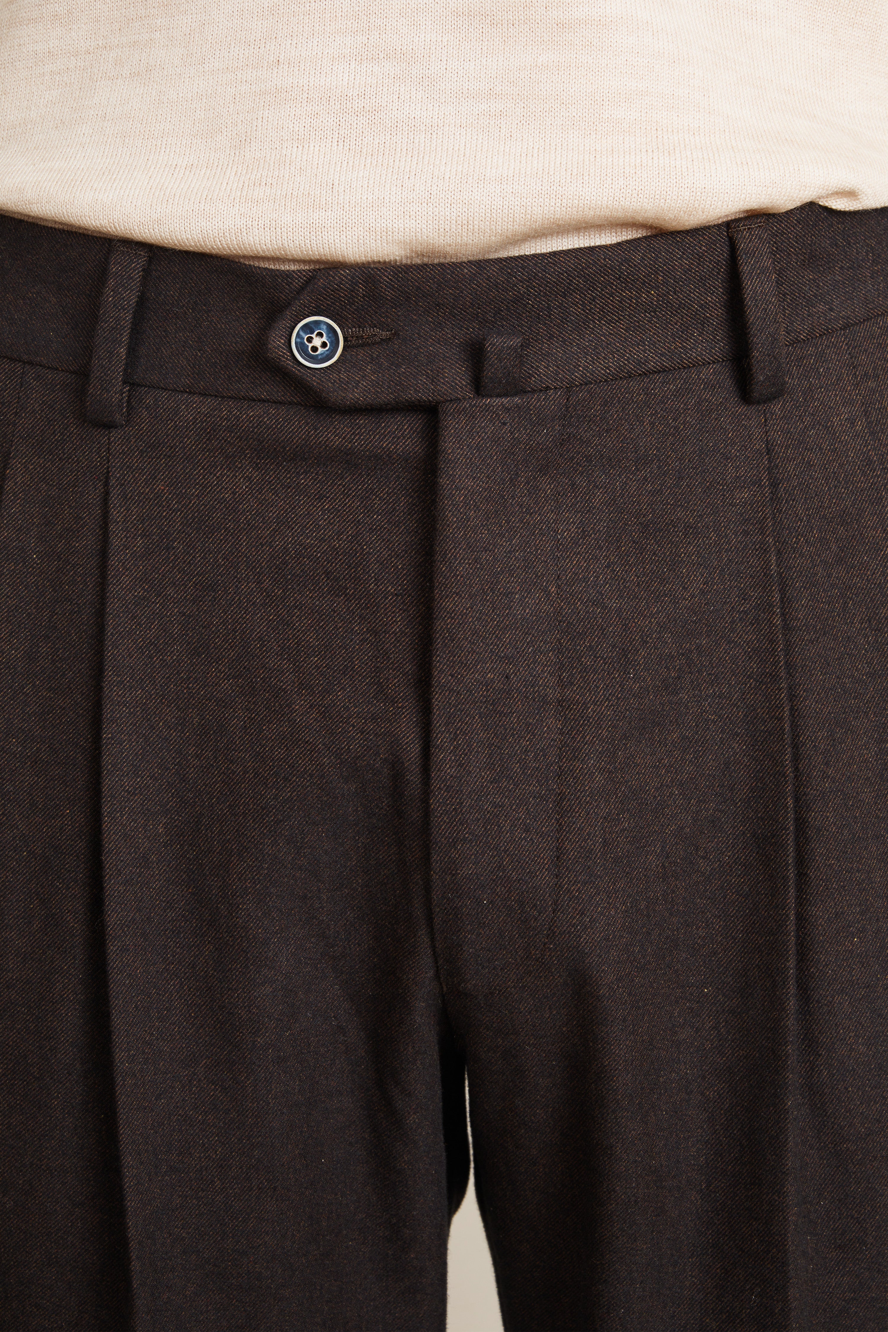 Brown flannel double pleated pants
