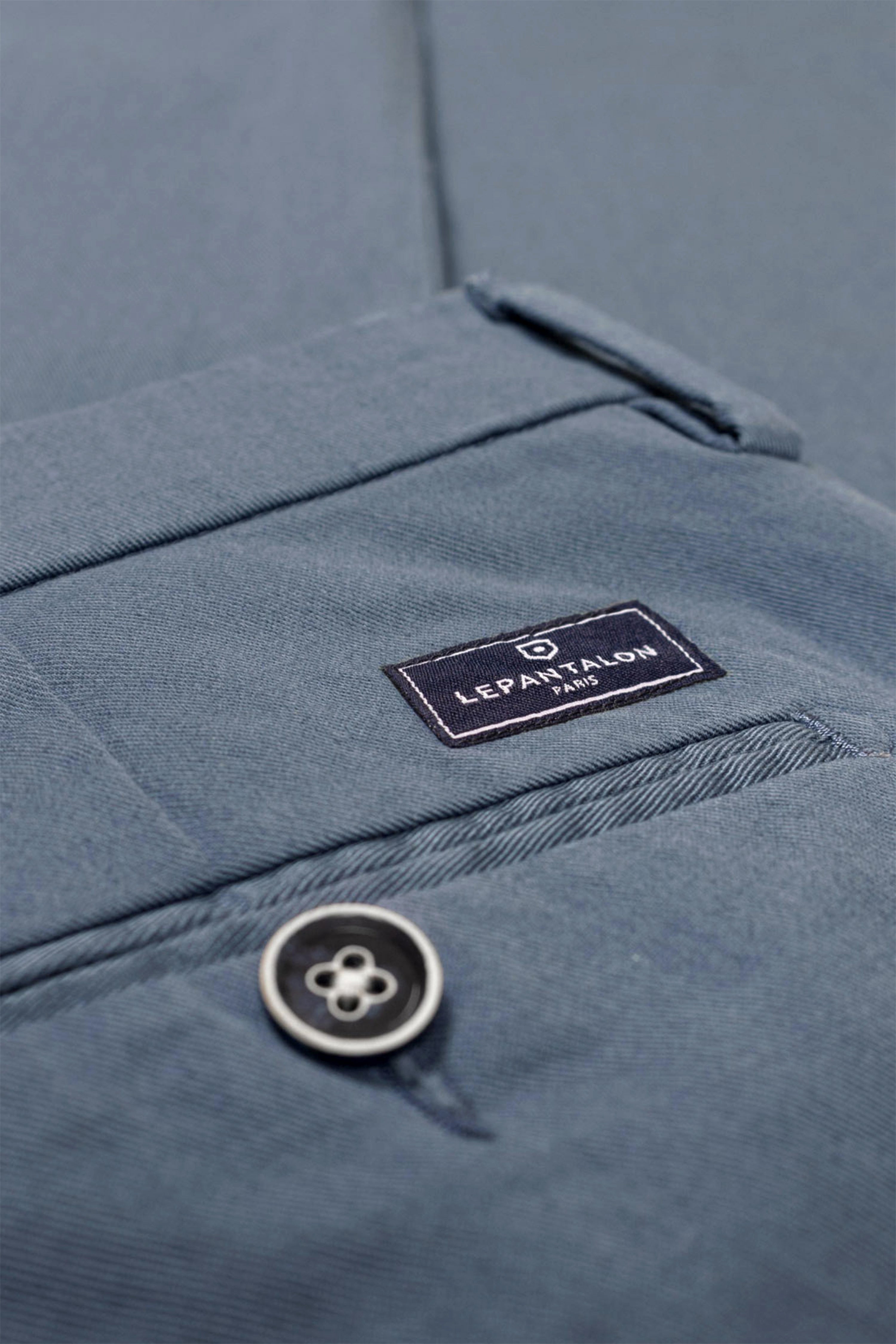 Jasmine blue bermuda shorts