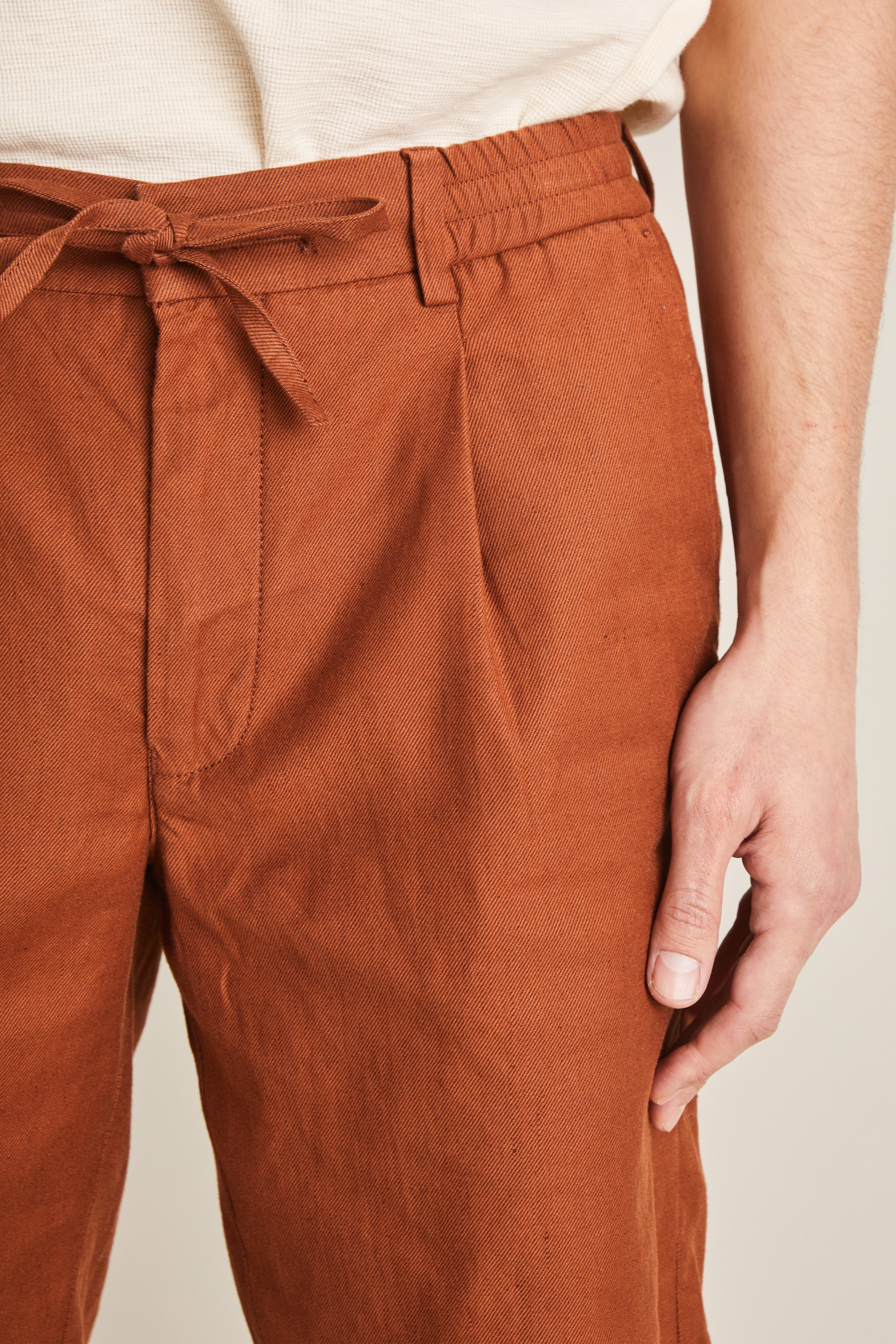 Terracotta cotton-linen bermuda shorts