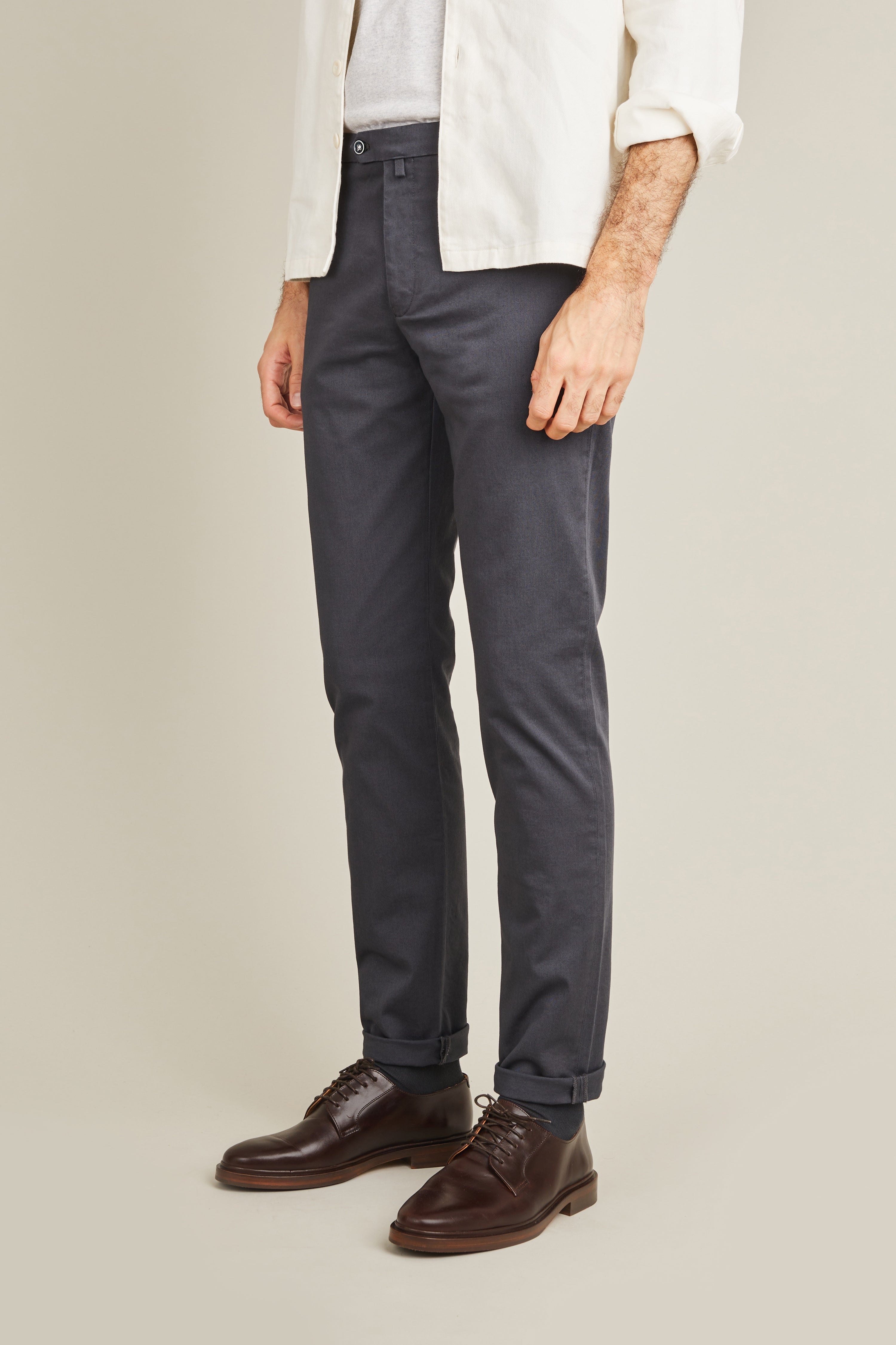 Chino gris anthracite