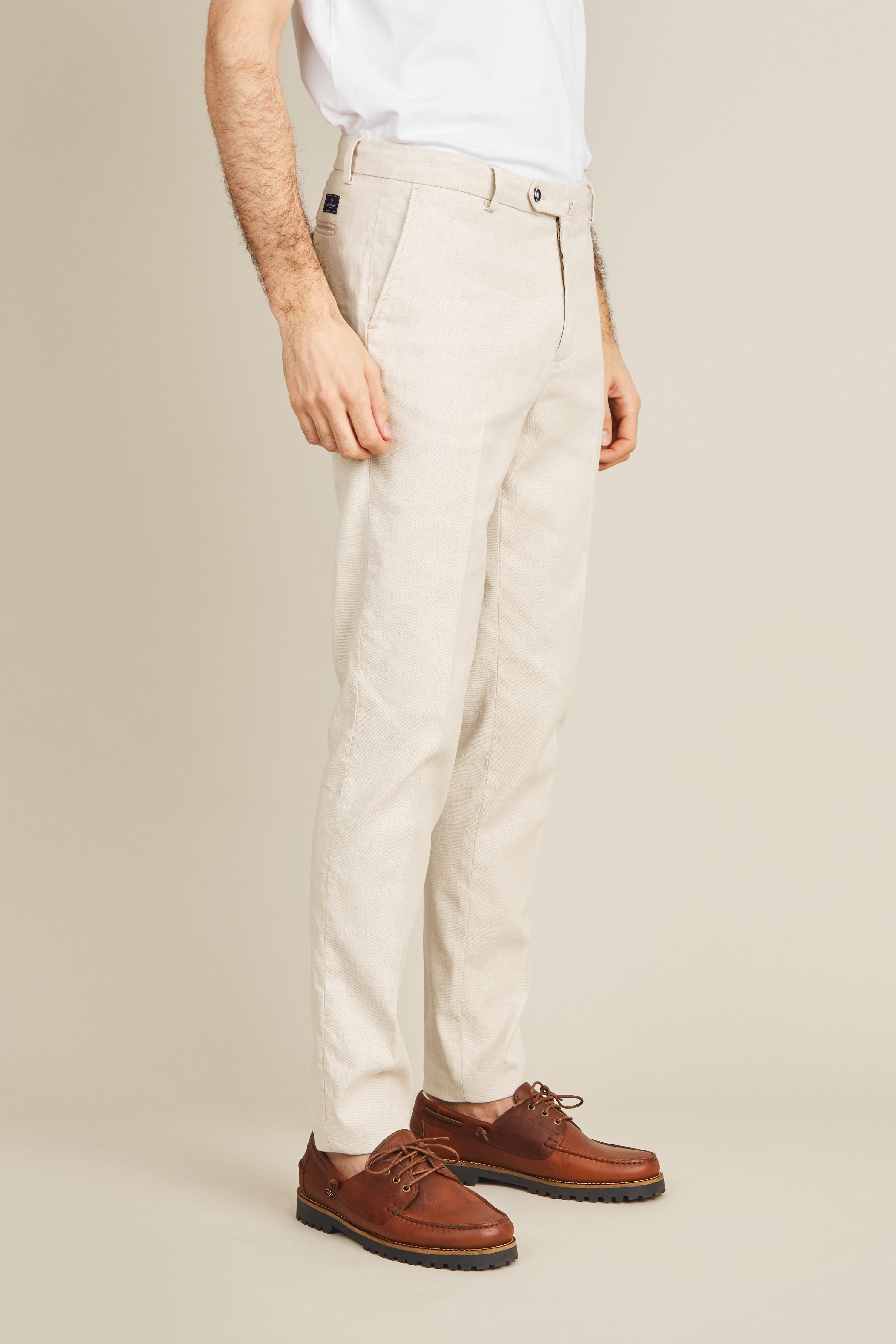 Off-white cotton-linen chinos