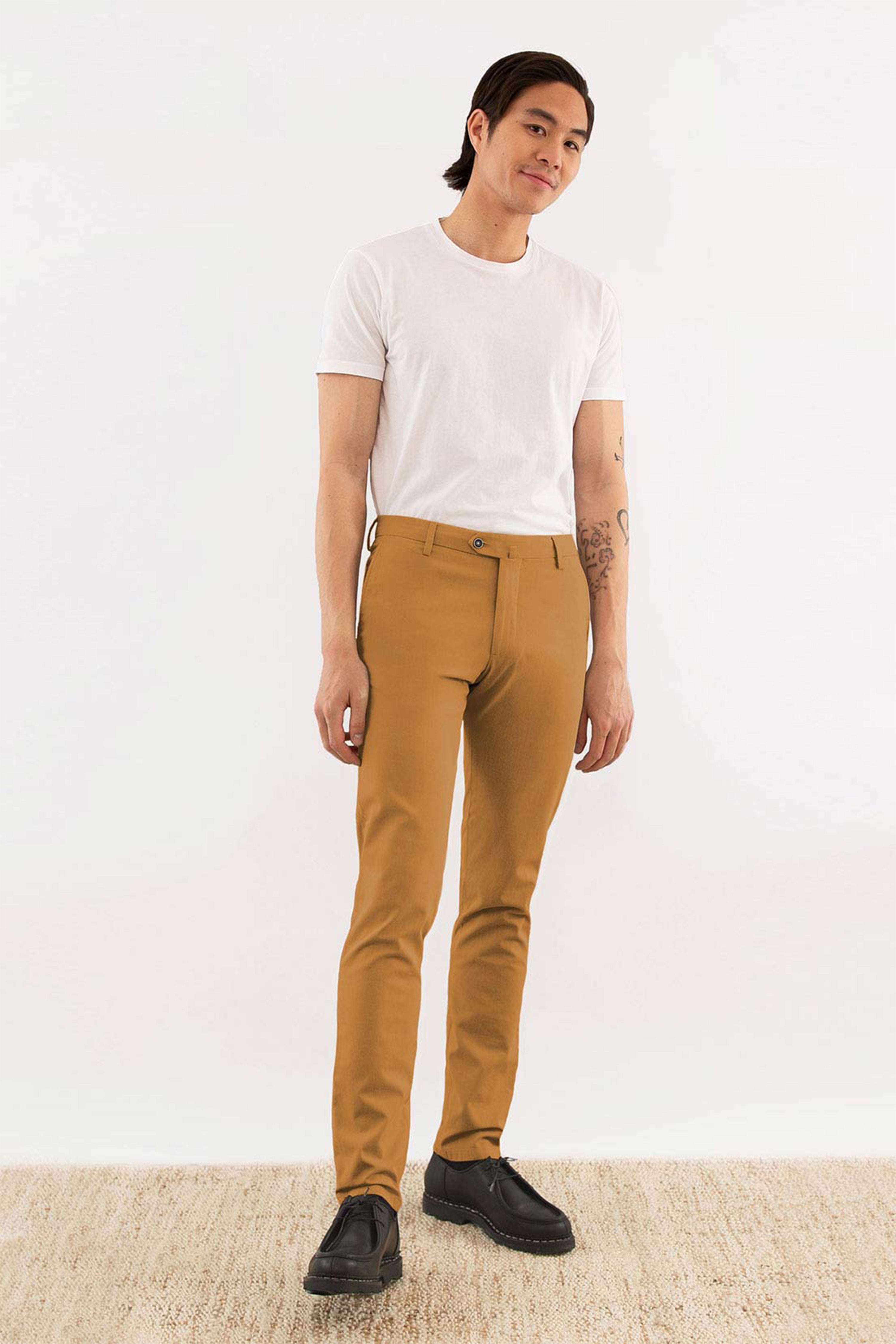 Chino aérien cognac