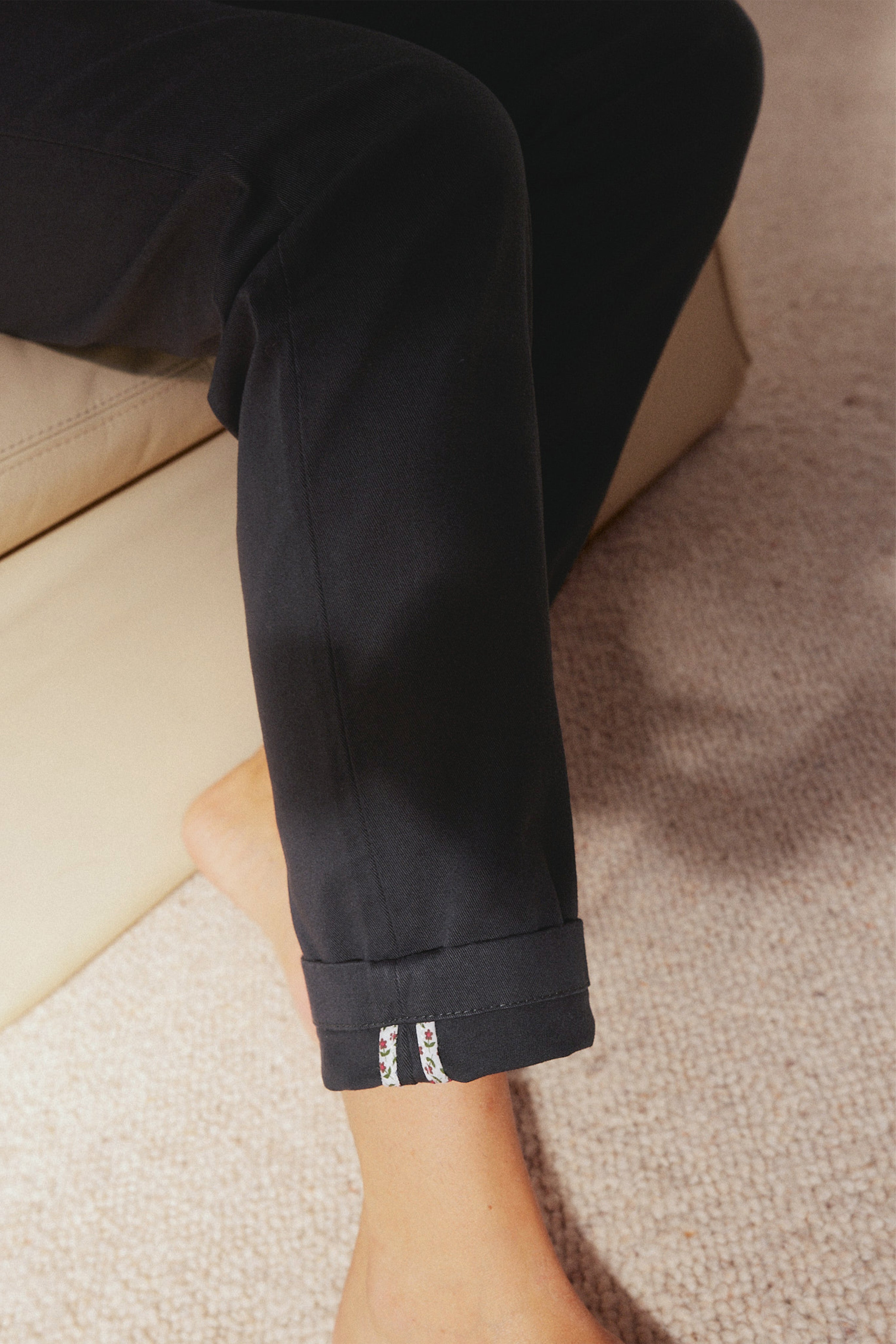 Chino Gris Anthracite