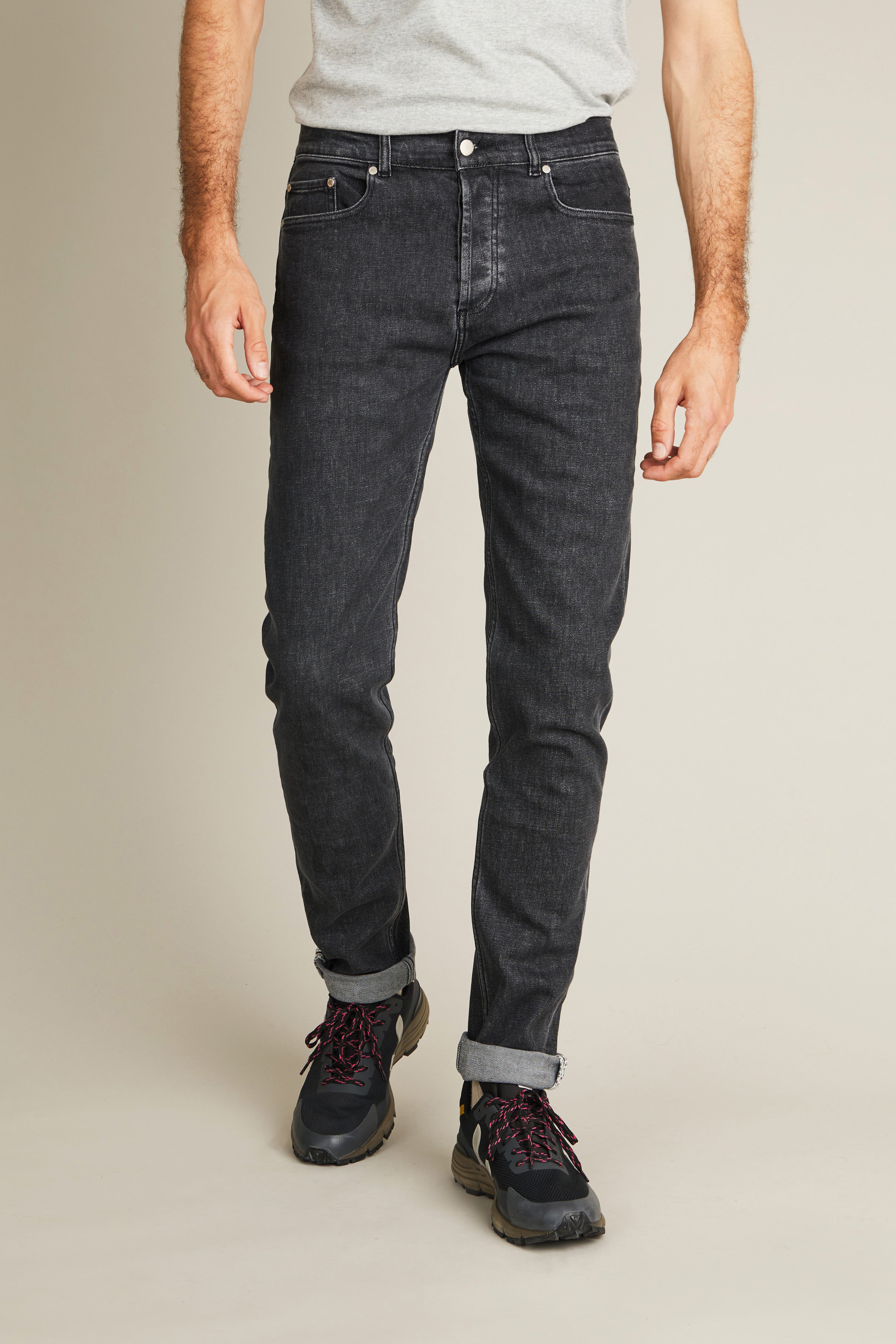 Jean classique noir stone