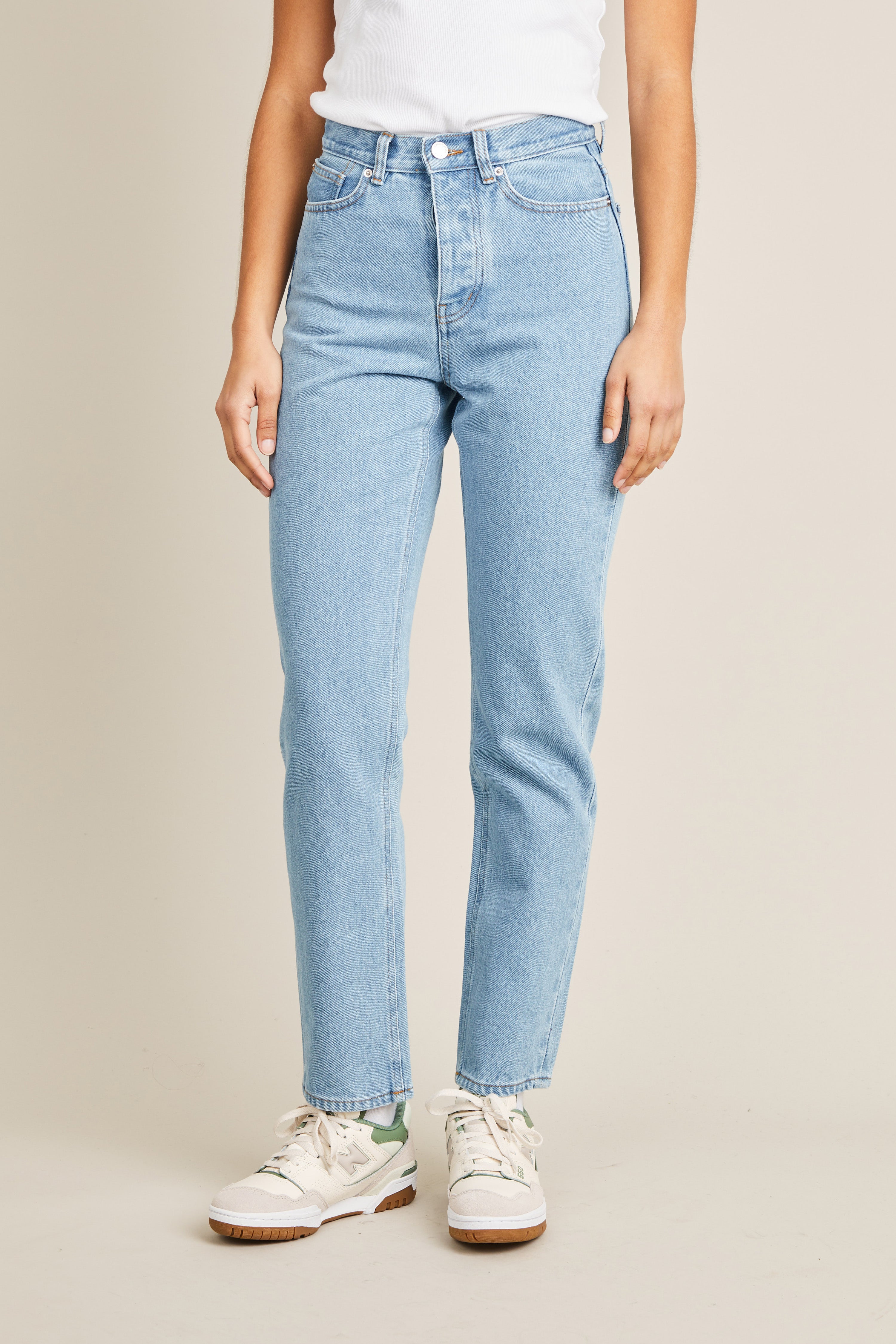 Bleached straight jeans
