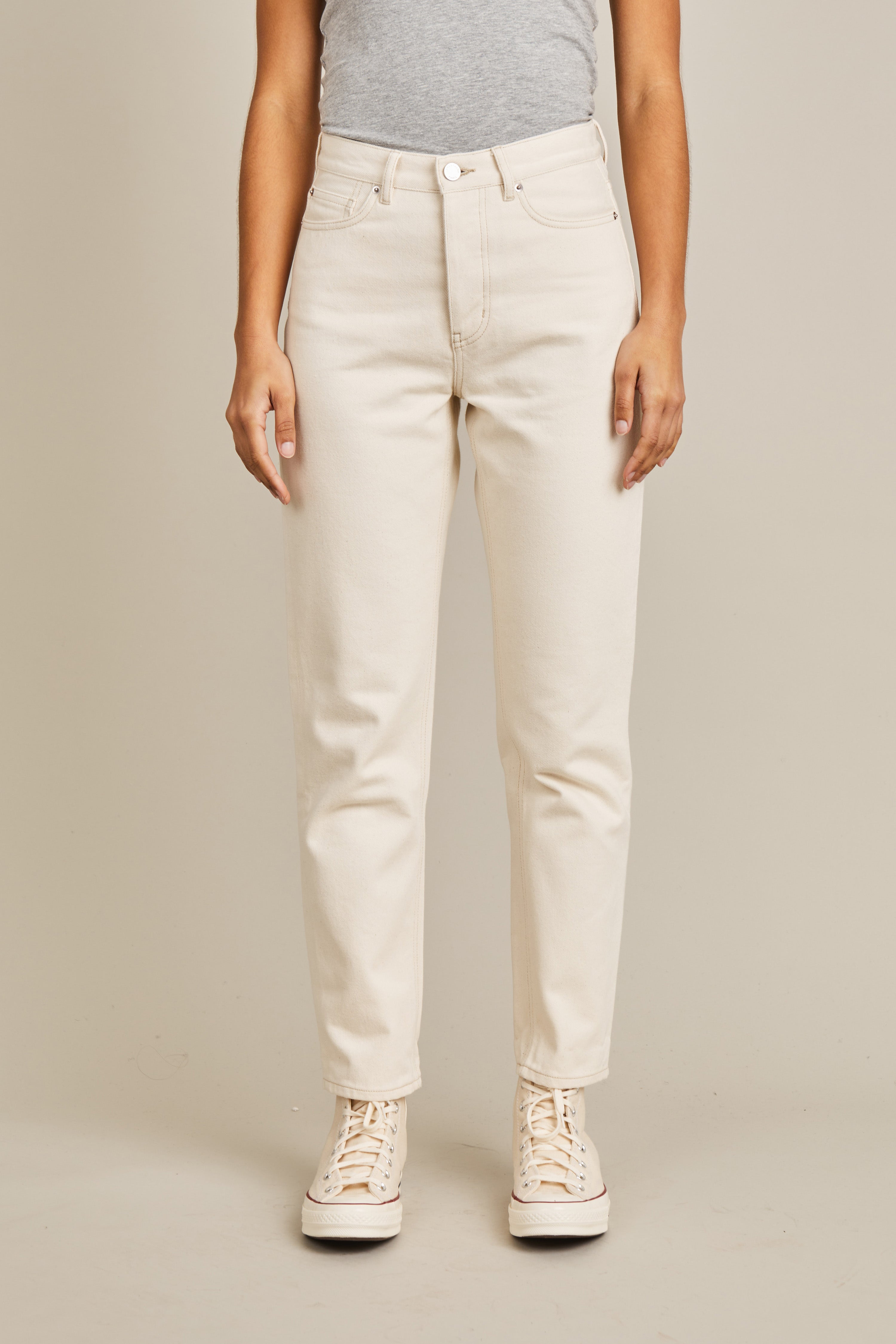 Jean droit écru v1