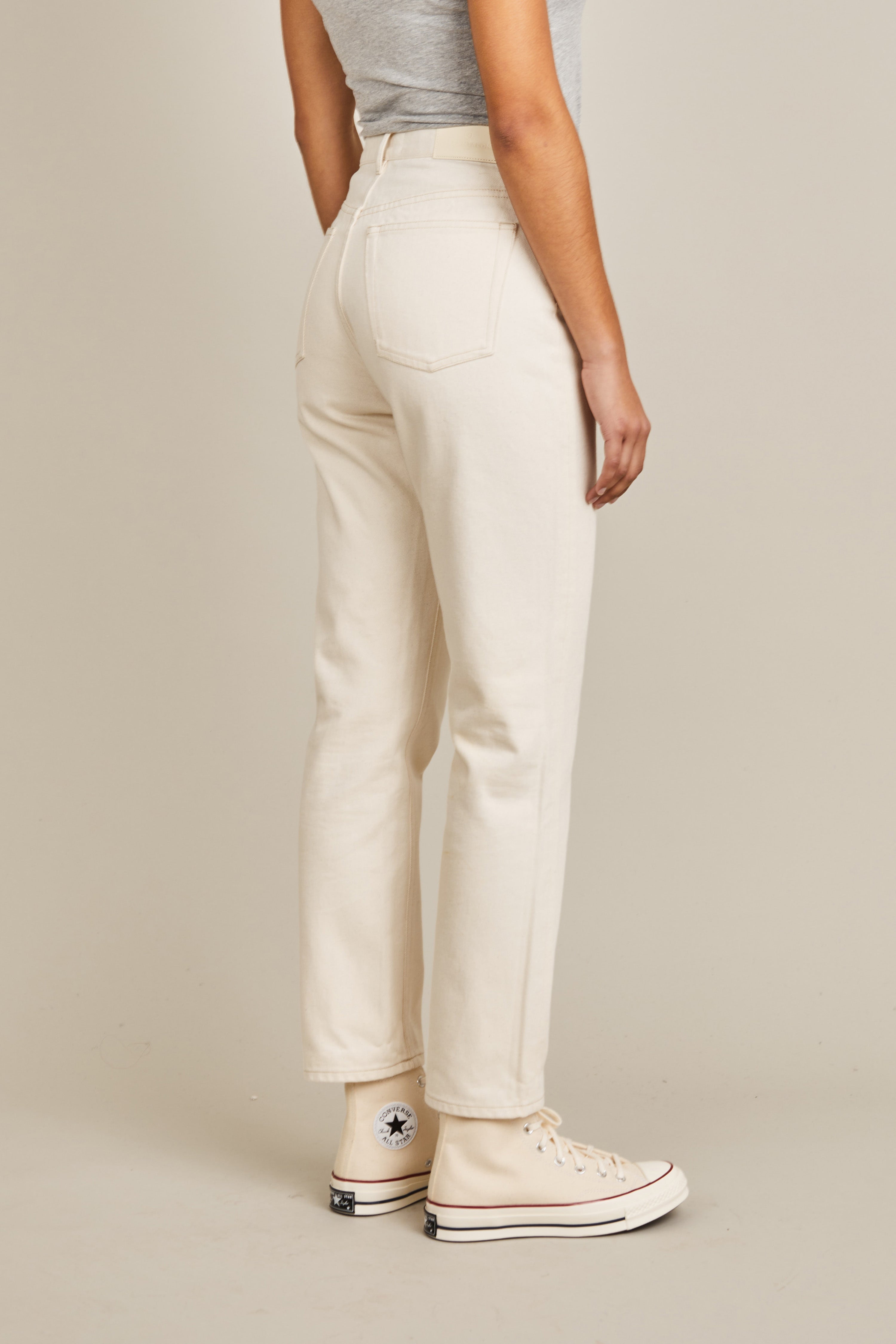 Jean droit écru v1