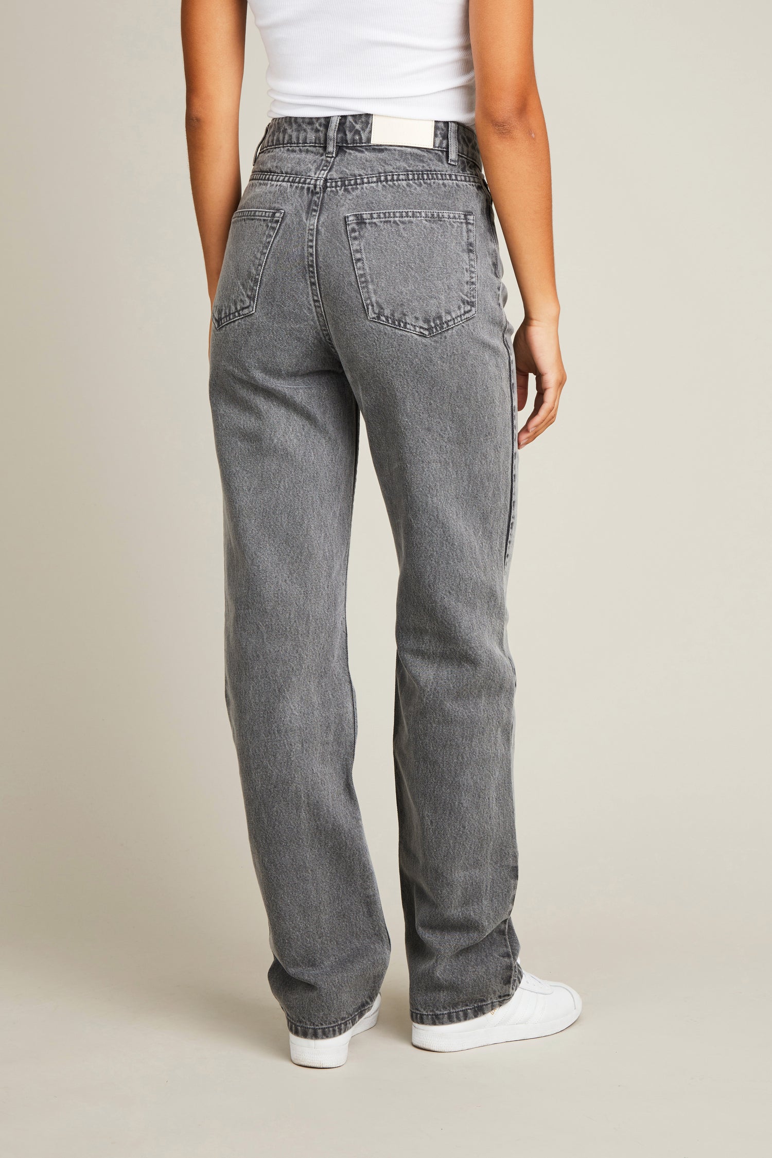 Regular gray jeans