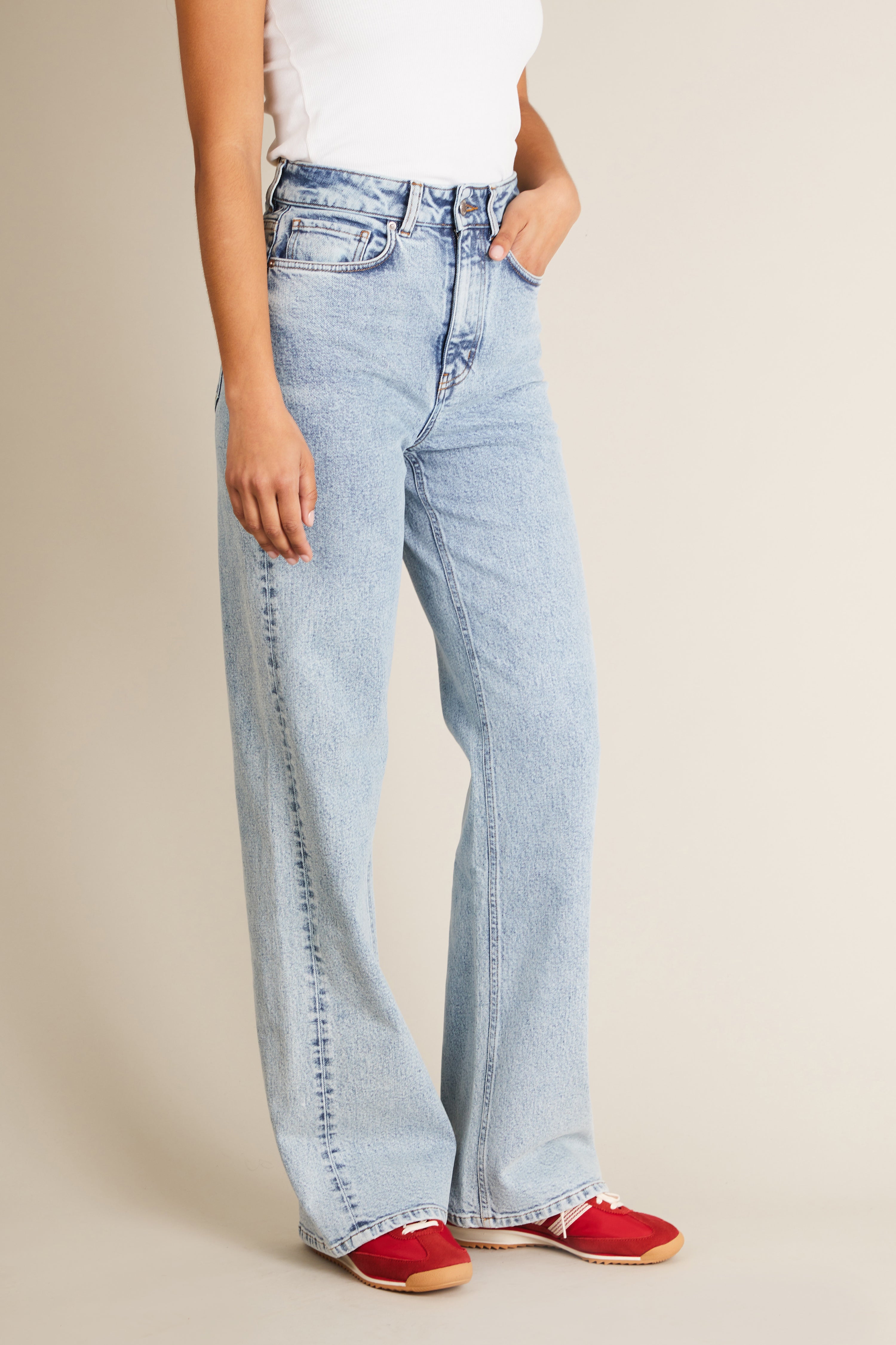 Jean wideleg bleached