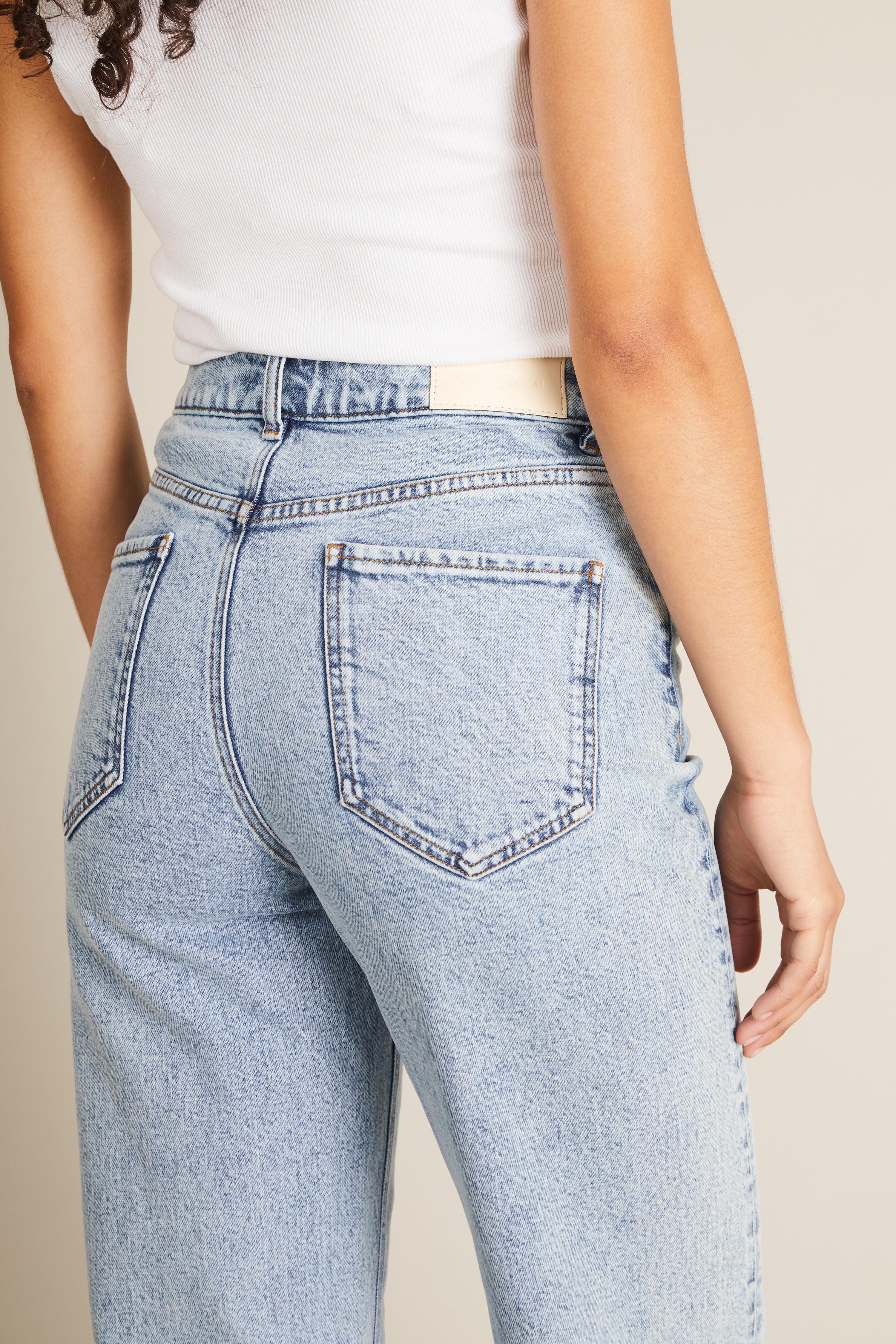 Bleached wideleg jeans