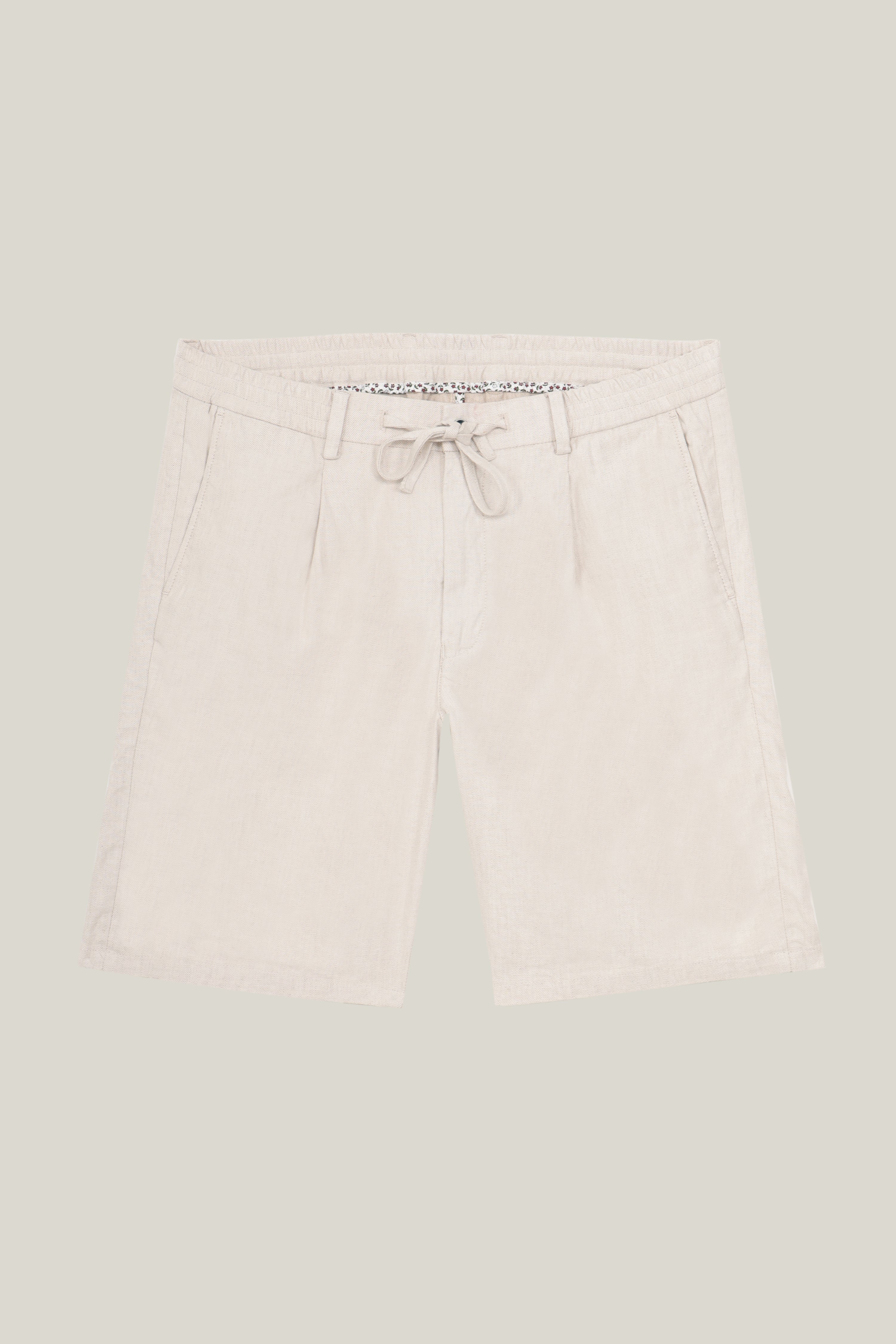 Off-white cotton-linen Bermuda shorts