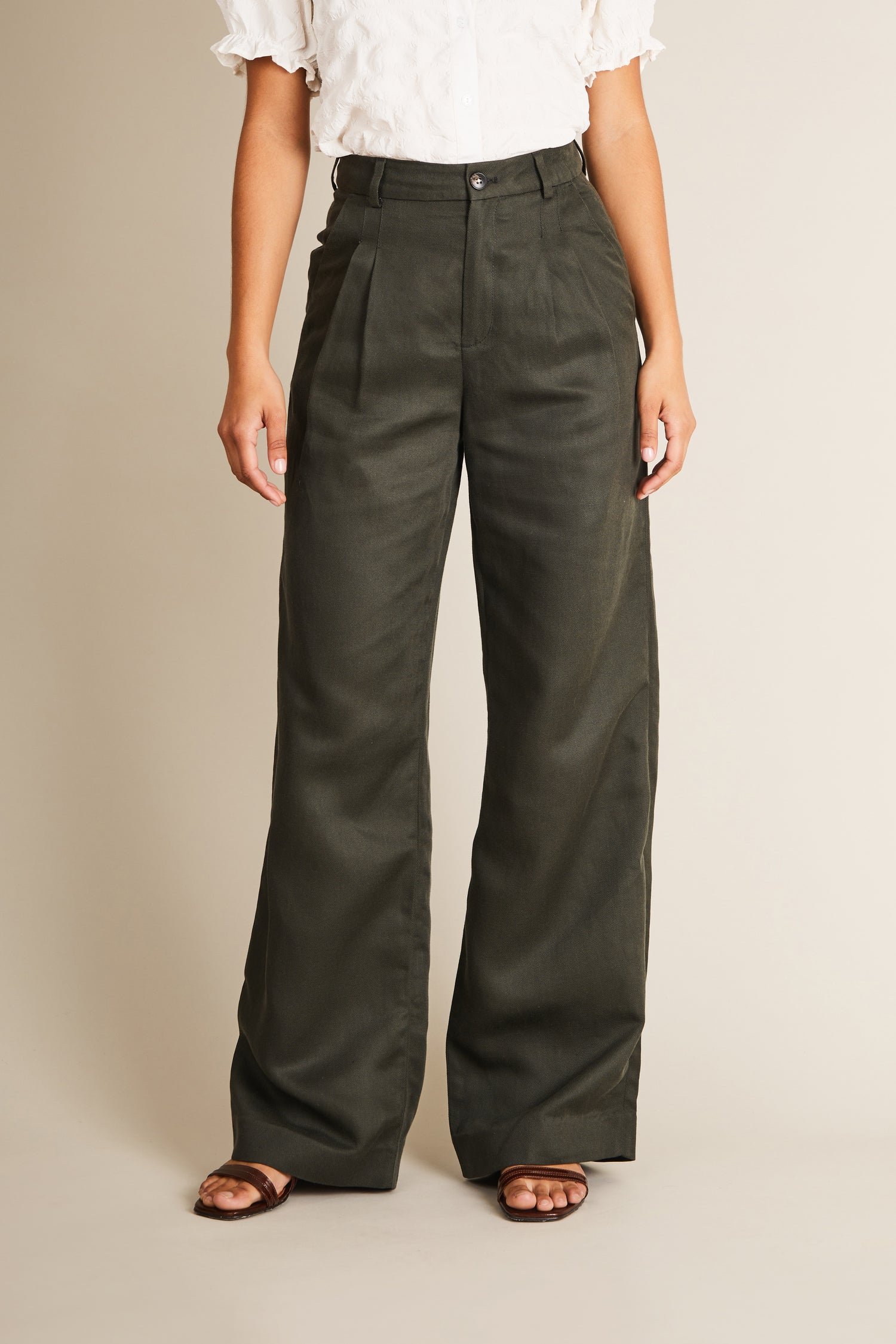 Pantalon à pinces léger vert