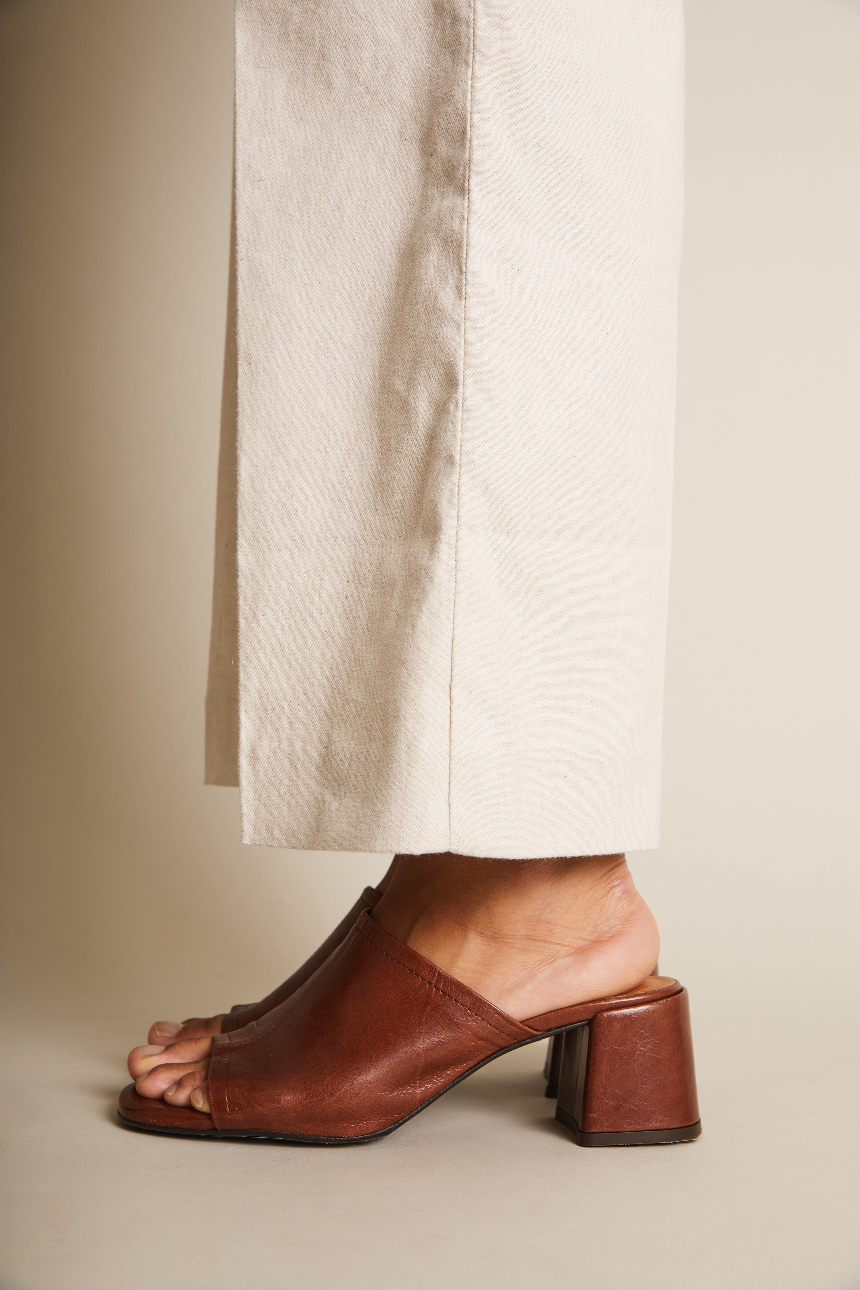 Pantalon flare coton-lin écru