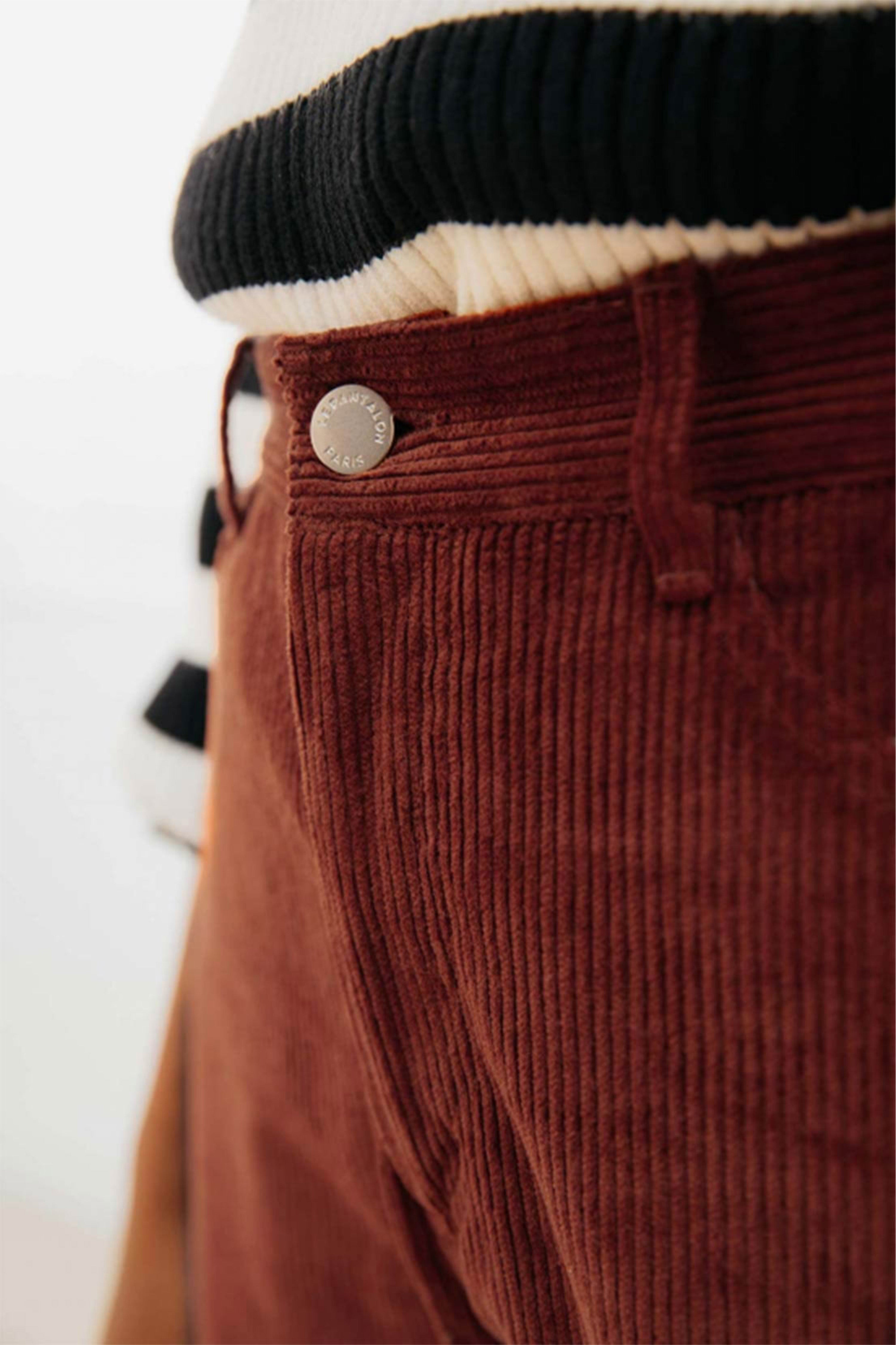 Pantalon en velours droit rouge brique