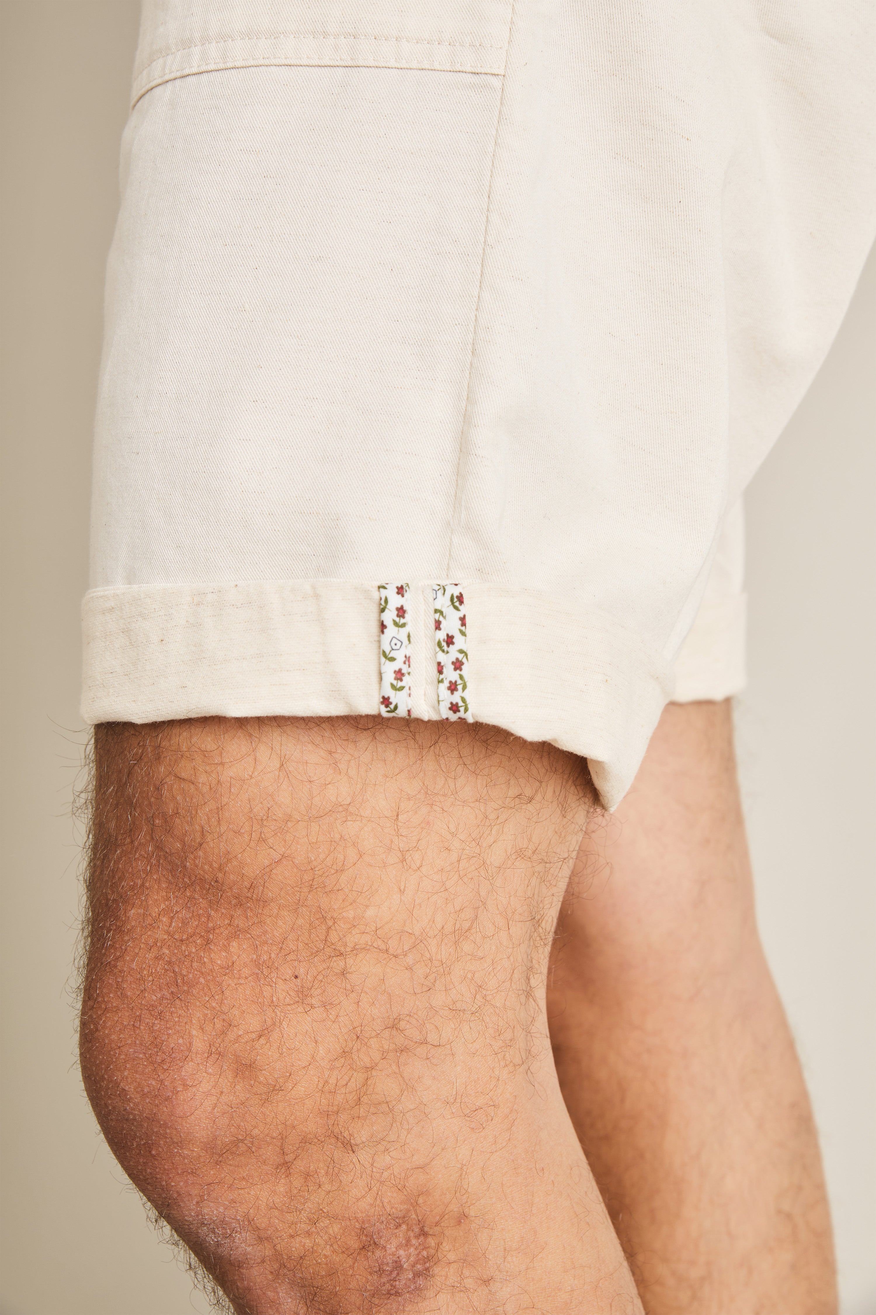 Off-white fatigue shorts