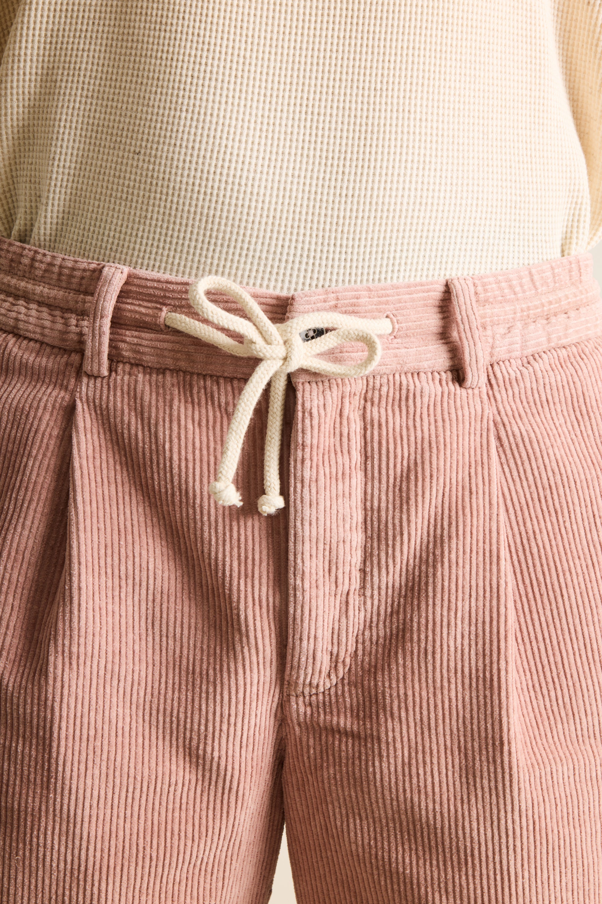 Old pink velvet Bermuda shorts