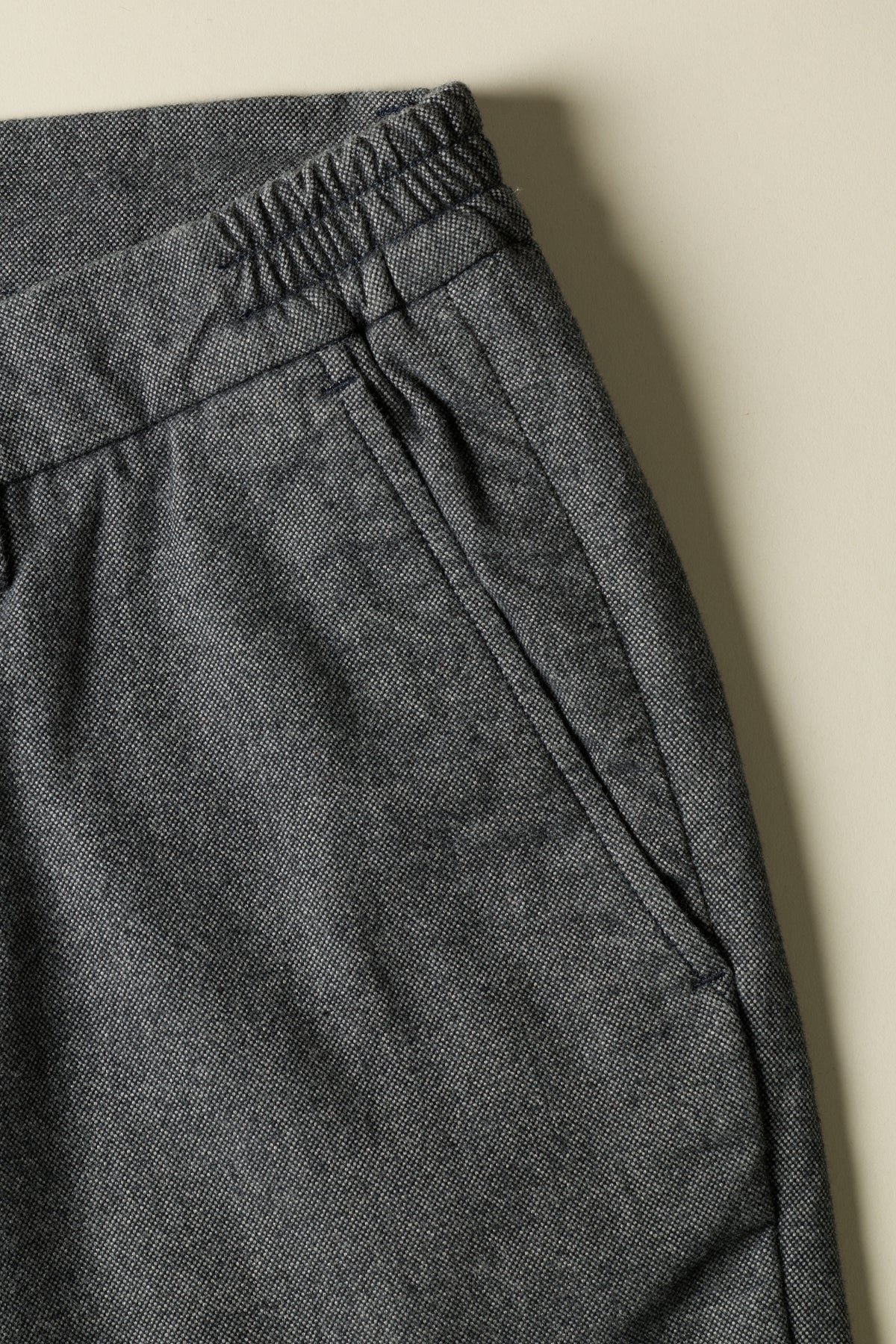 Easy anthracite warm chinos