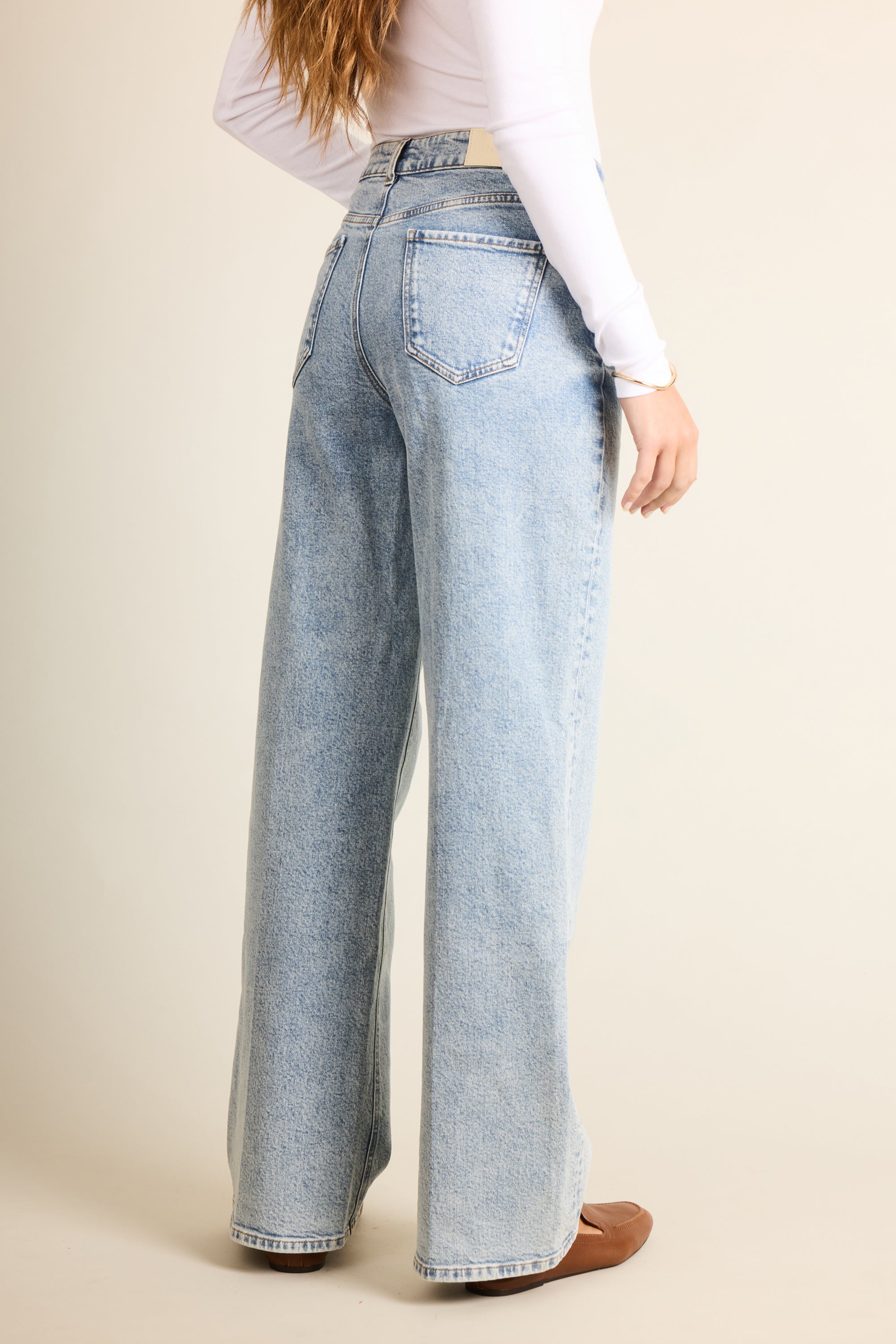 Bleached wideleg jeans