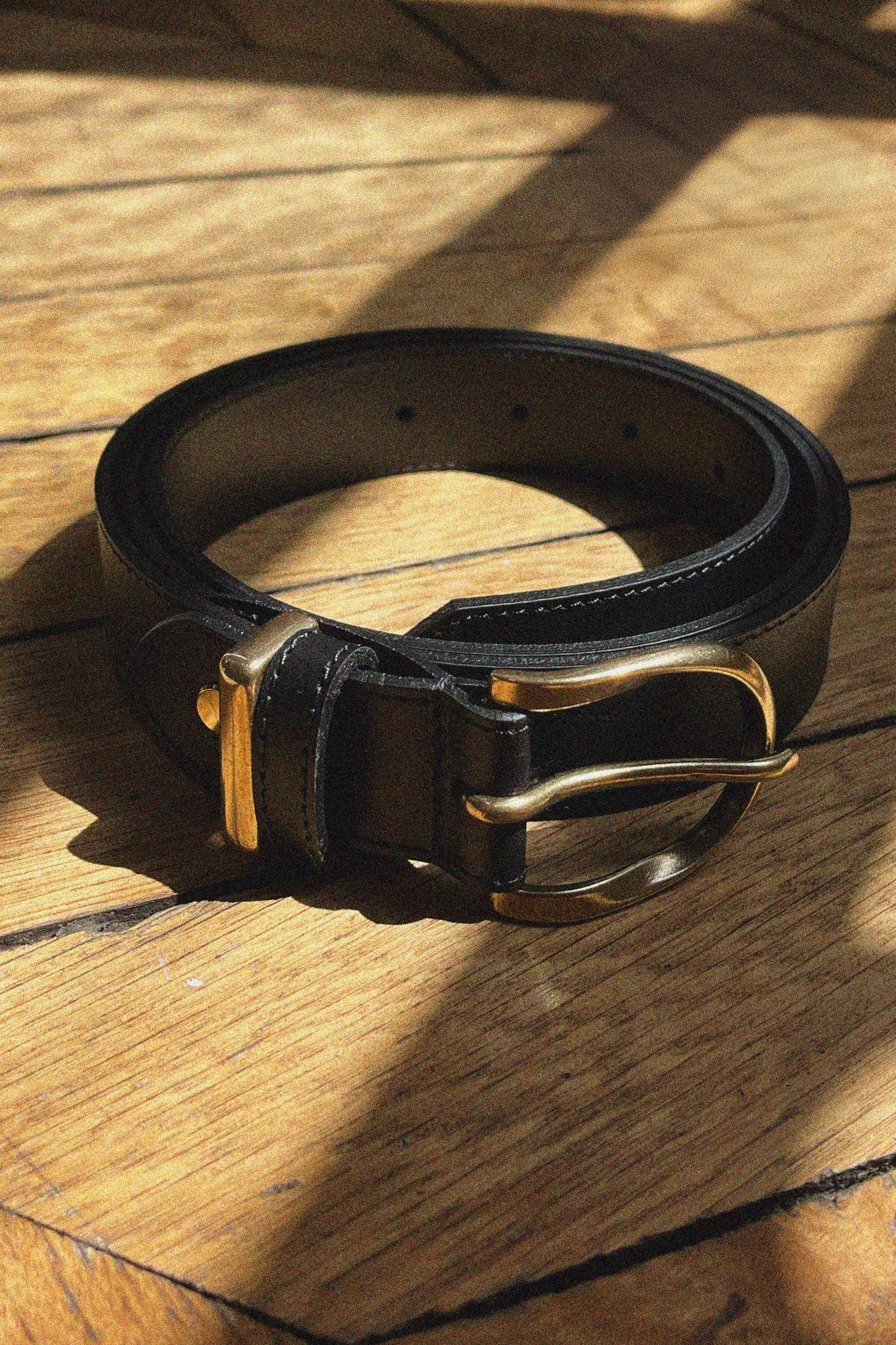 Ceinture en cuir lisse noire femme