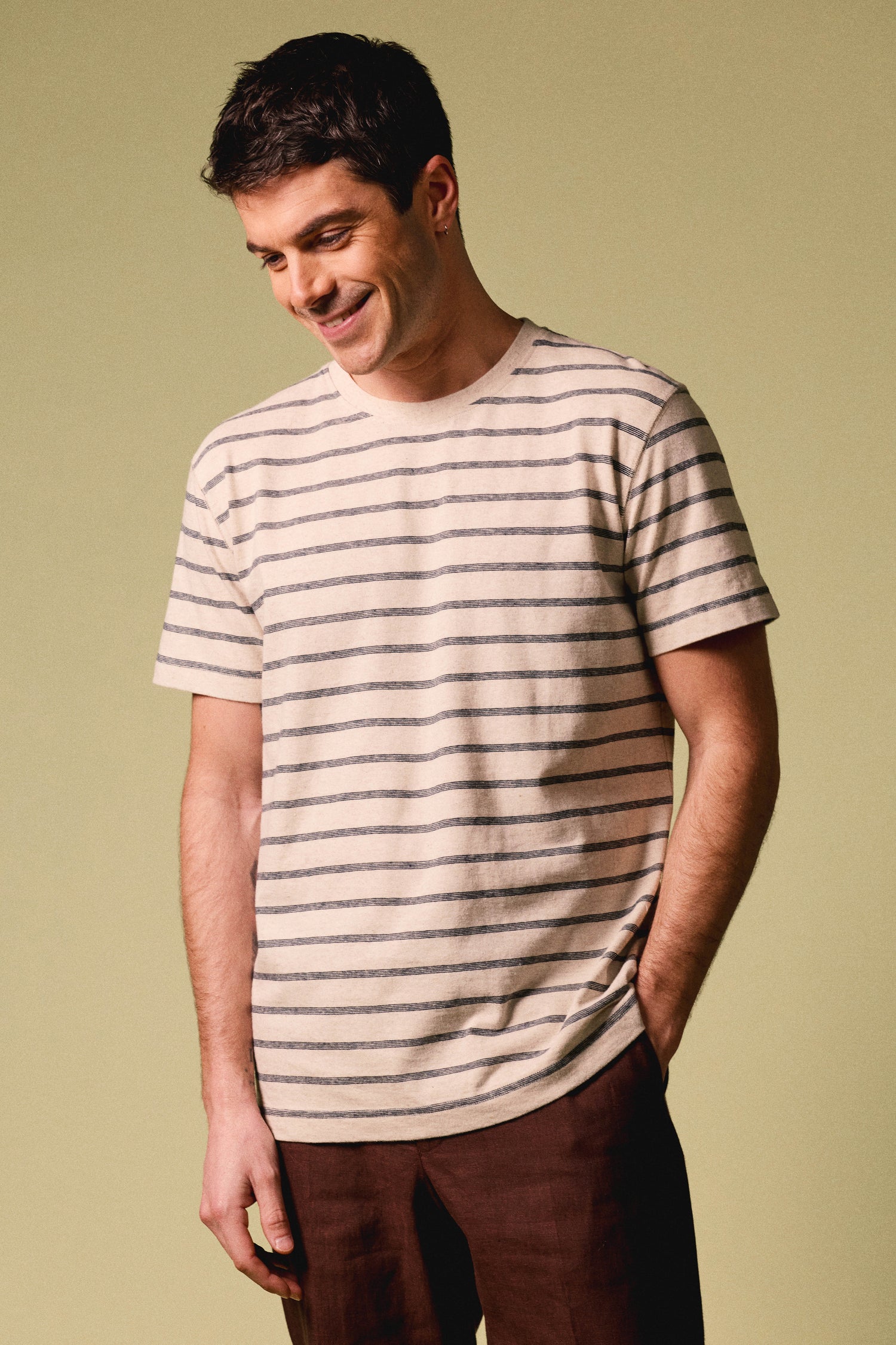 Regular Fit Linen-blend T-shirt - White - Men | H&M IN