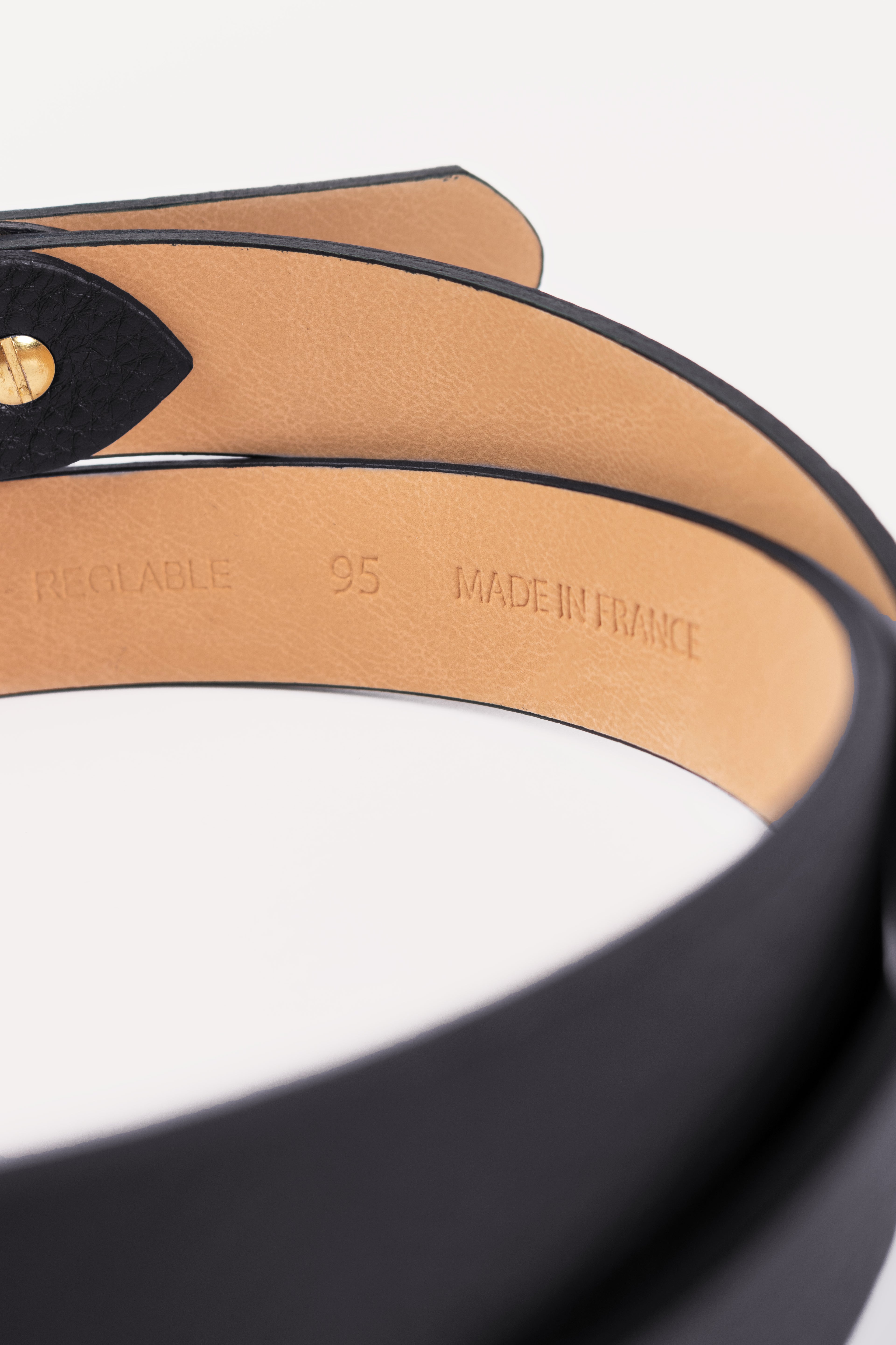 Ceinture en cuir bleu nuit