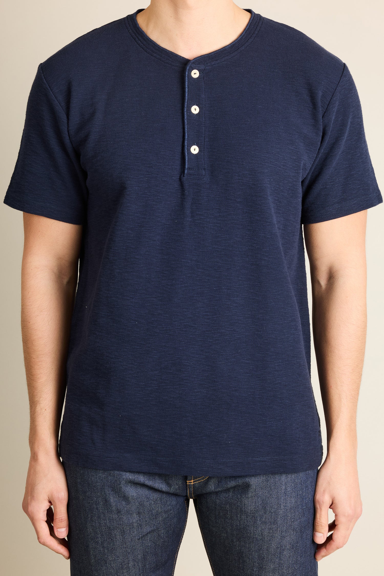 Tee-shirt henley bleu marine
