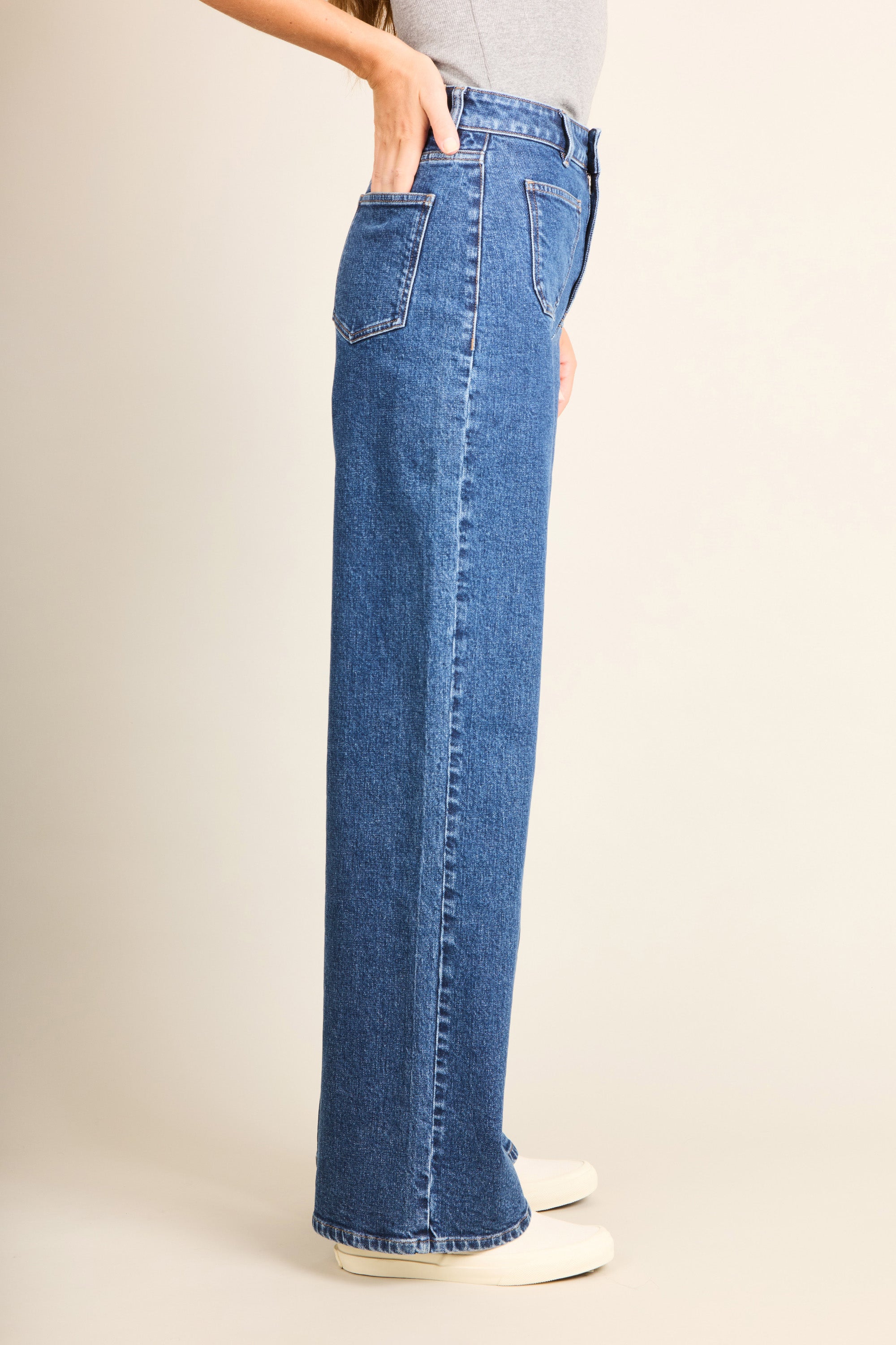 Wide-leg jeans with patch pockets, stone blue
