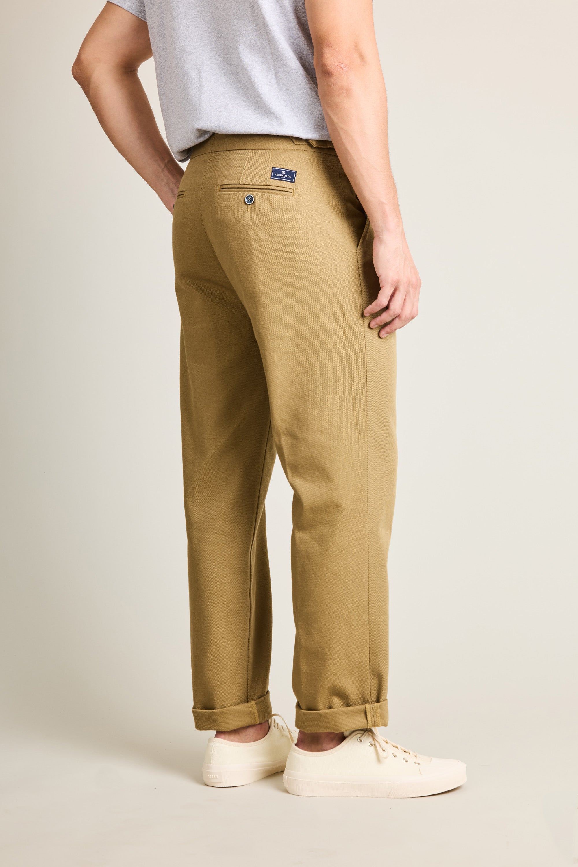 Chino double pinces beige foncé