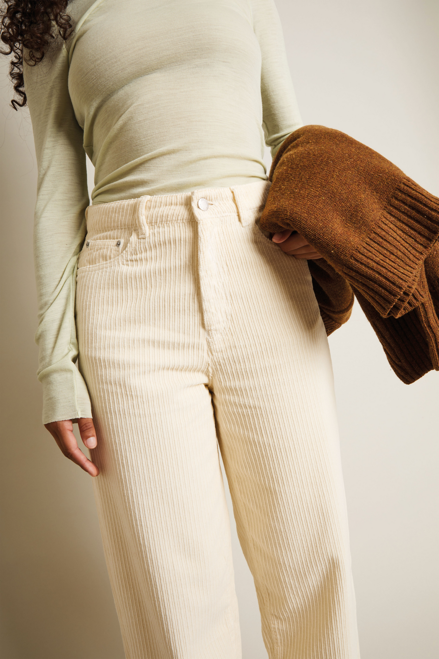 Balloon velvet pants