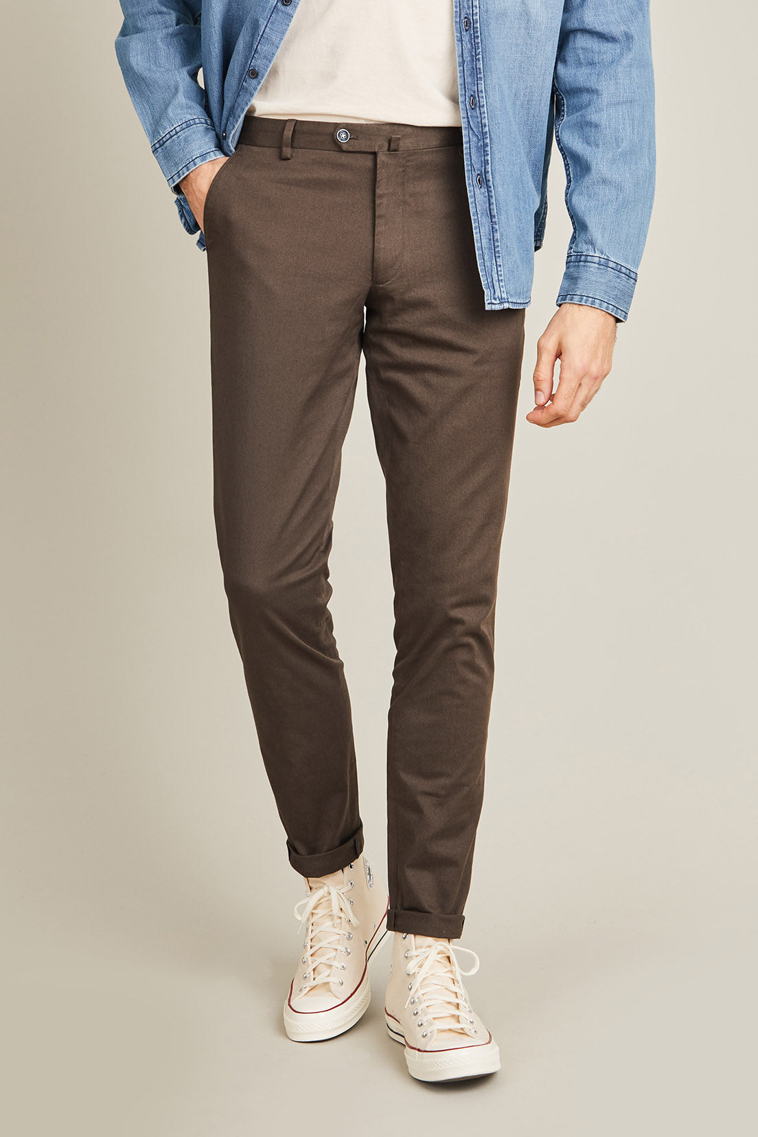 Hazelnut chinos