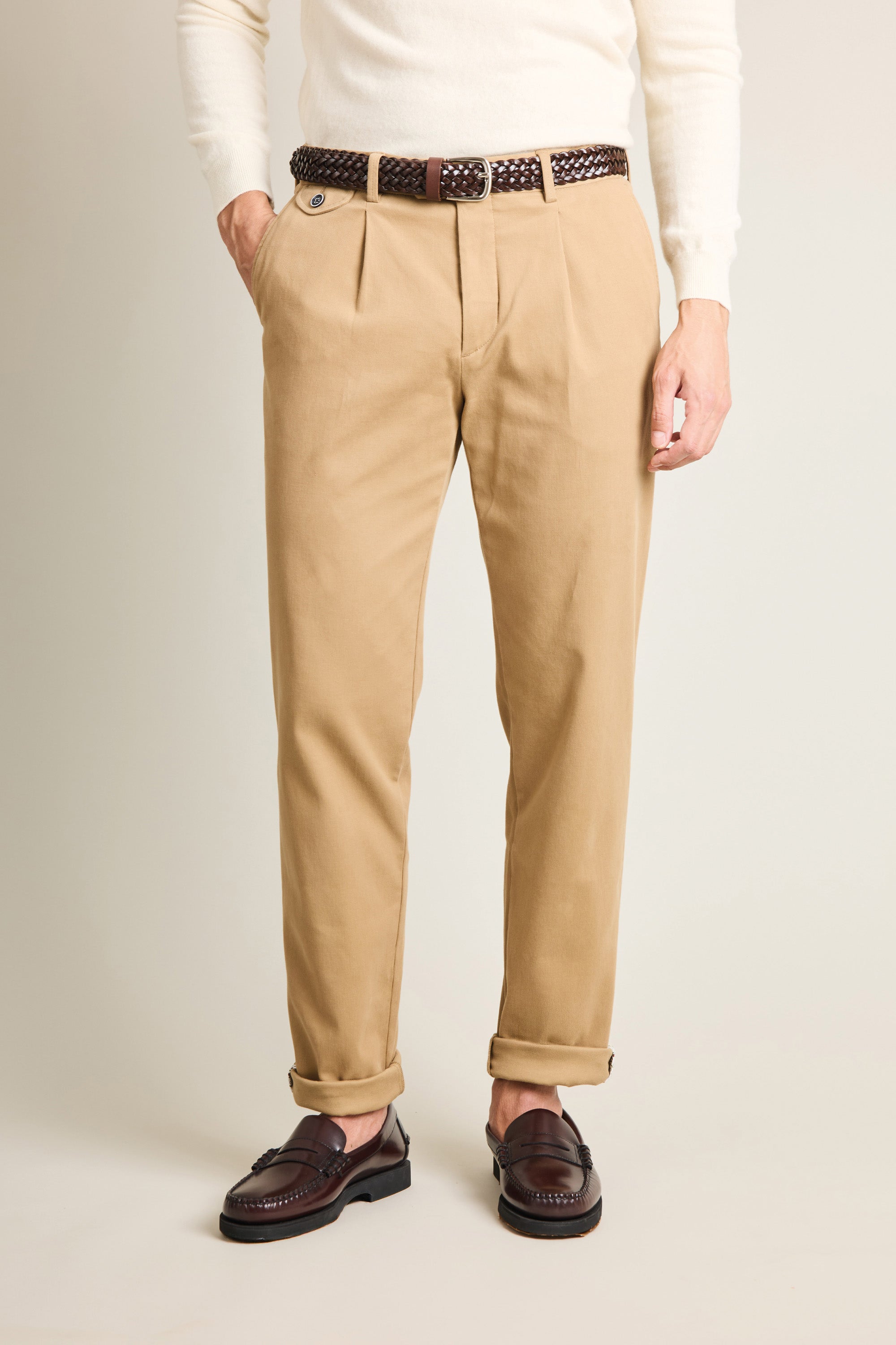 Beige pleated chinos