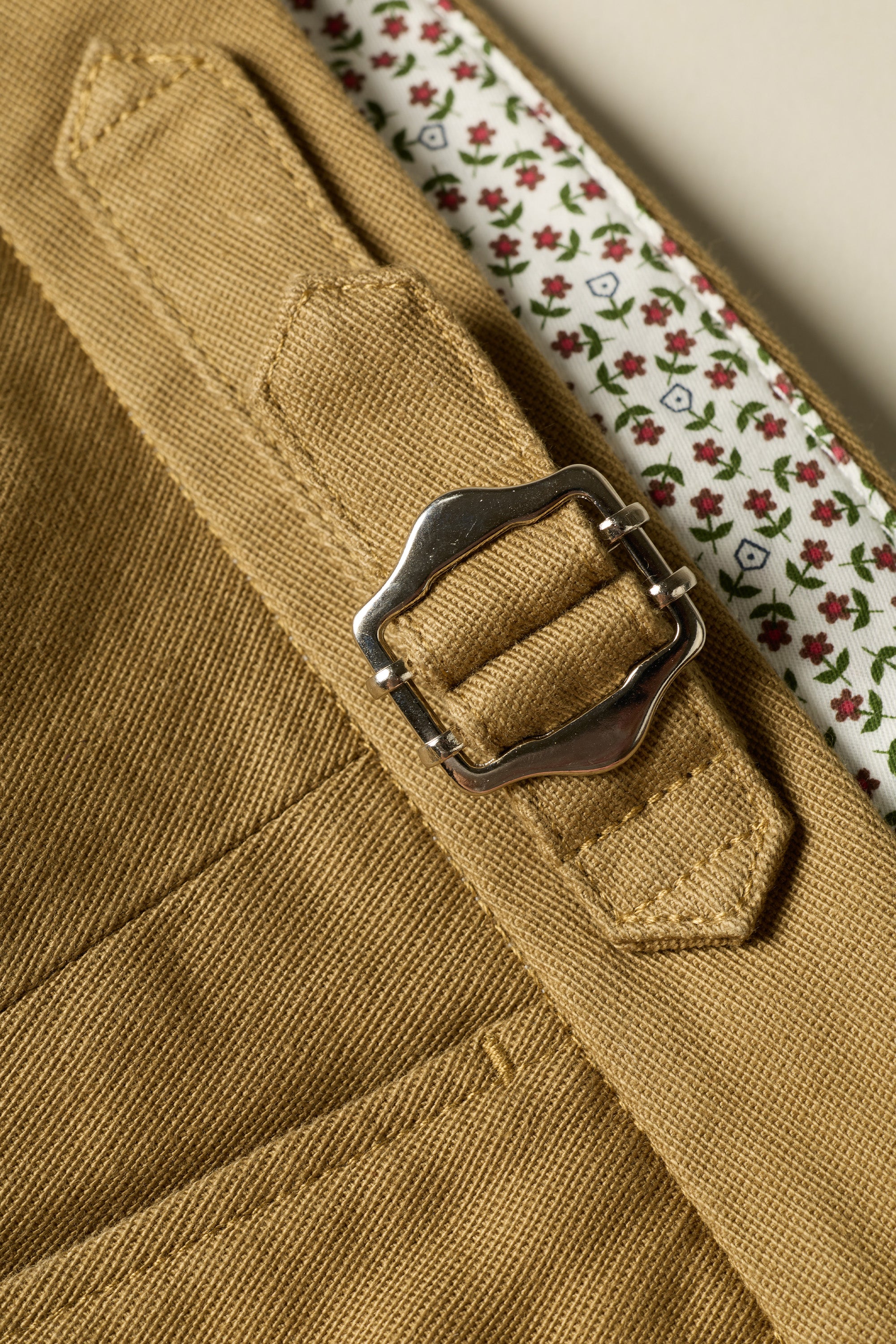 Chino double pinces beige foncé