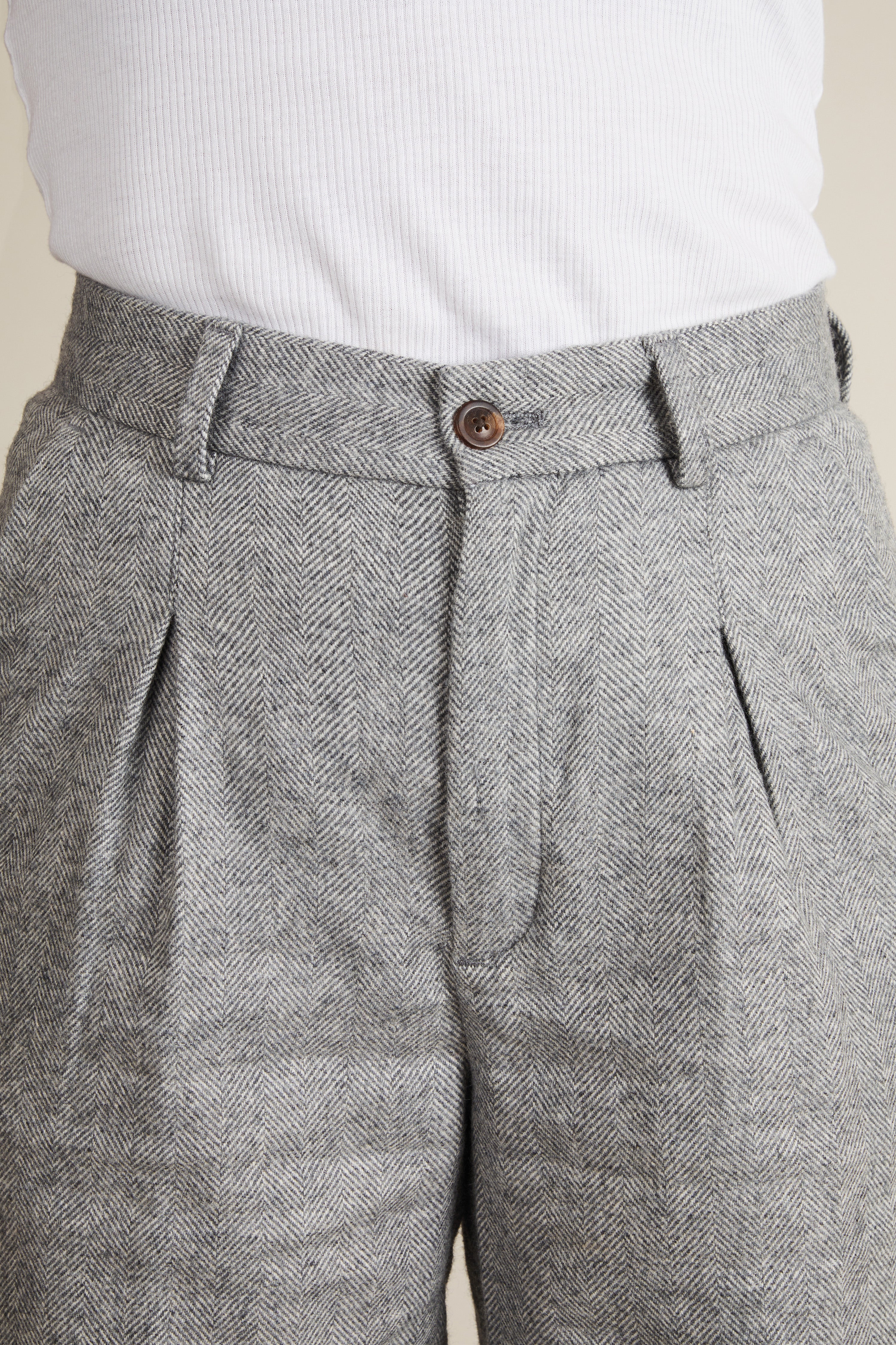 Pantalon à pinces flanelle chevron gris