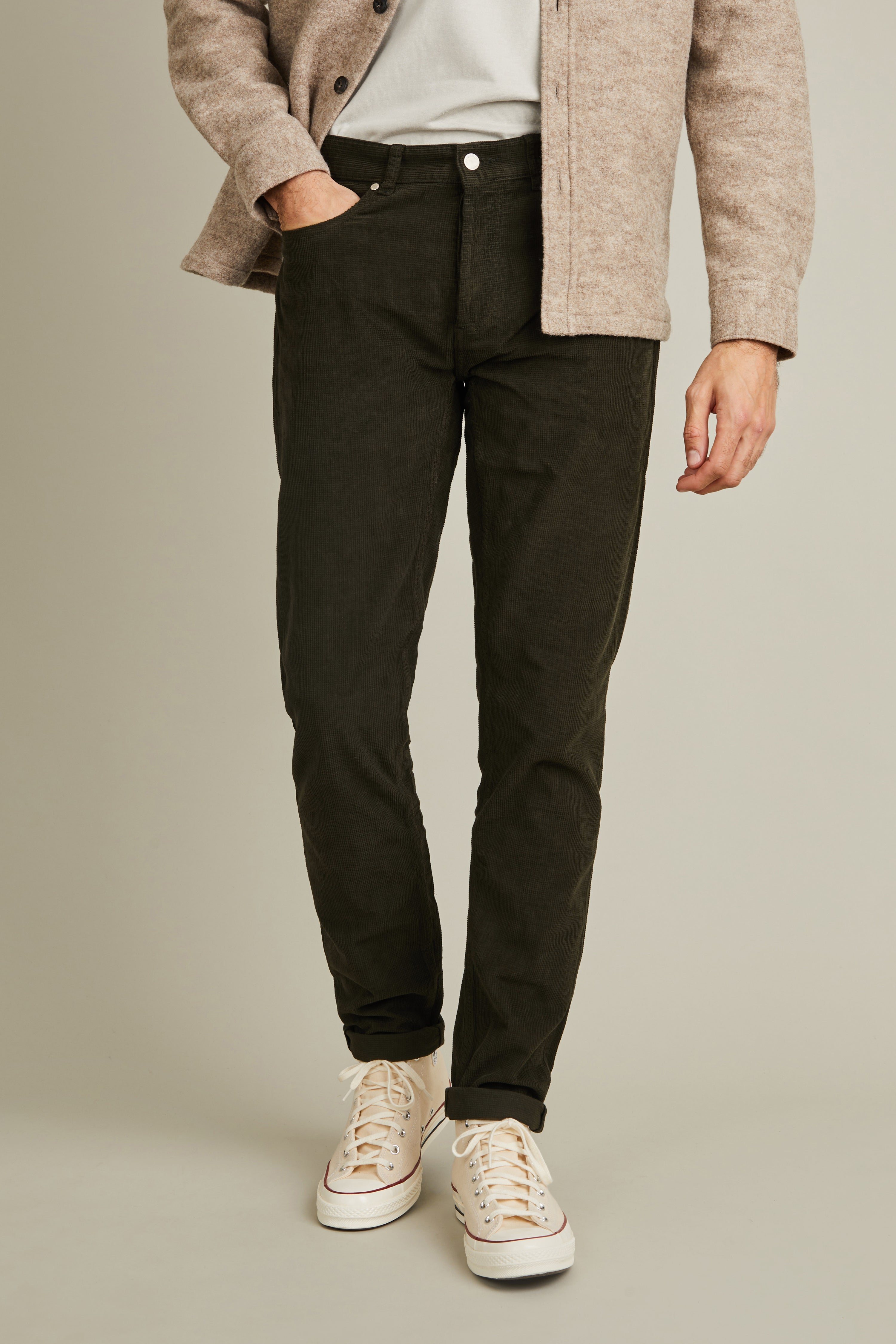 5 pockets corderoy pants in khaki
