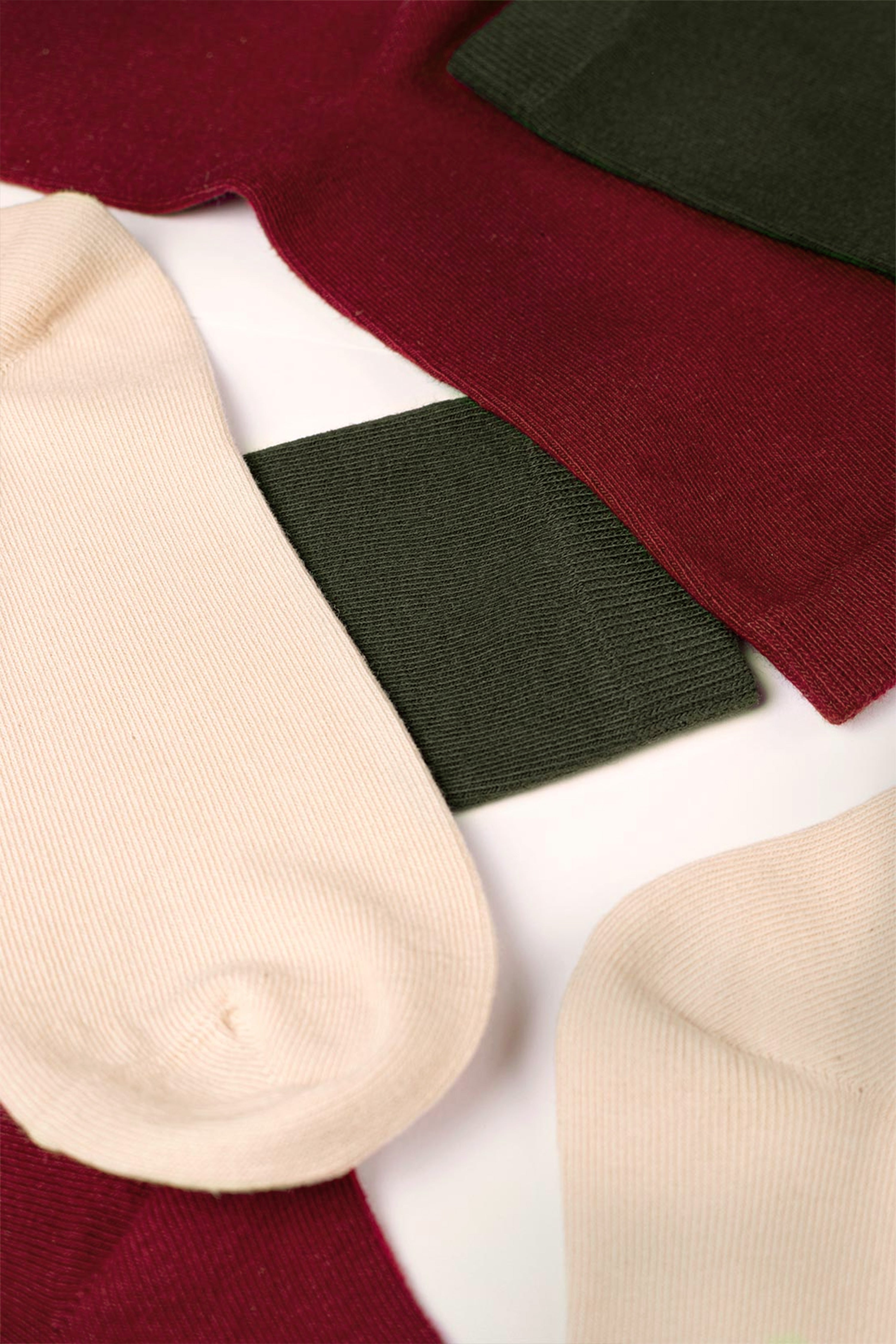 Pack of 3 Beige Khaki Bordeaux Socks