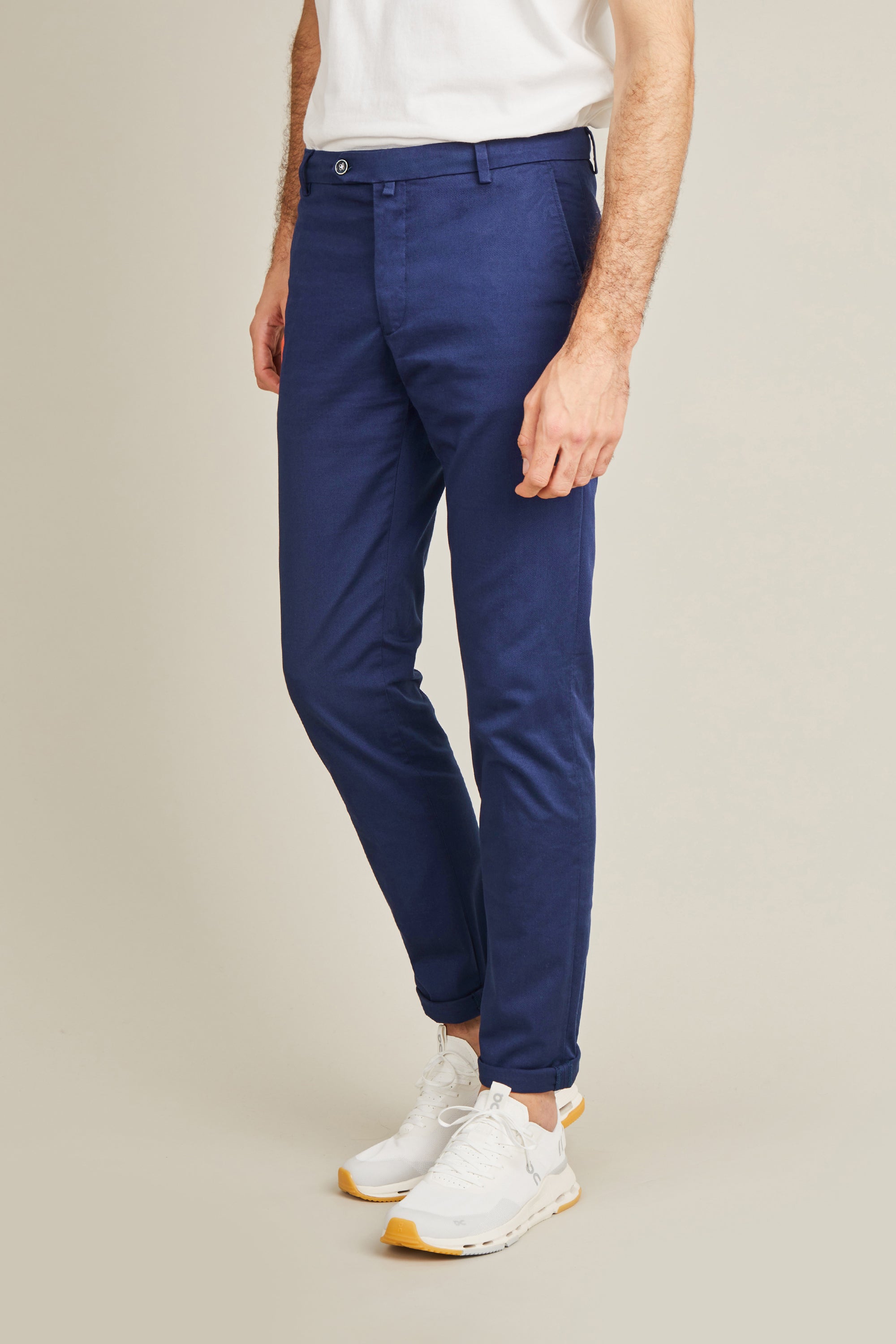 Chino bleu cobalt