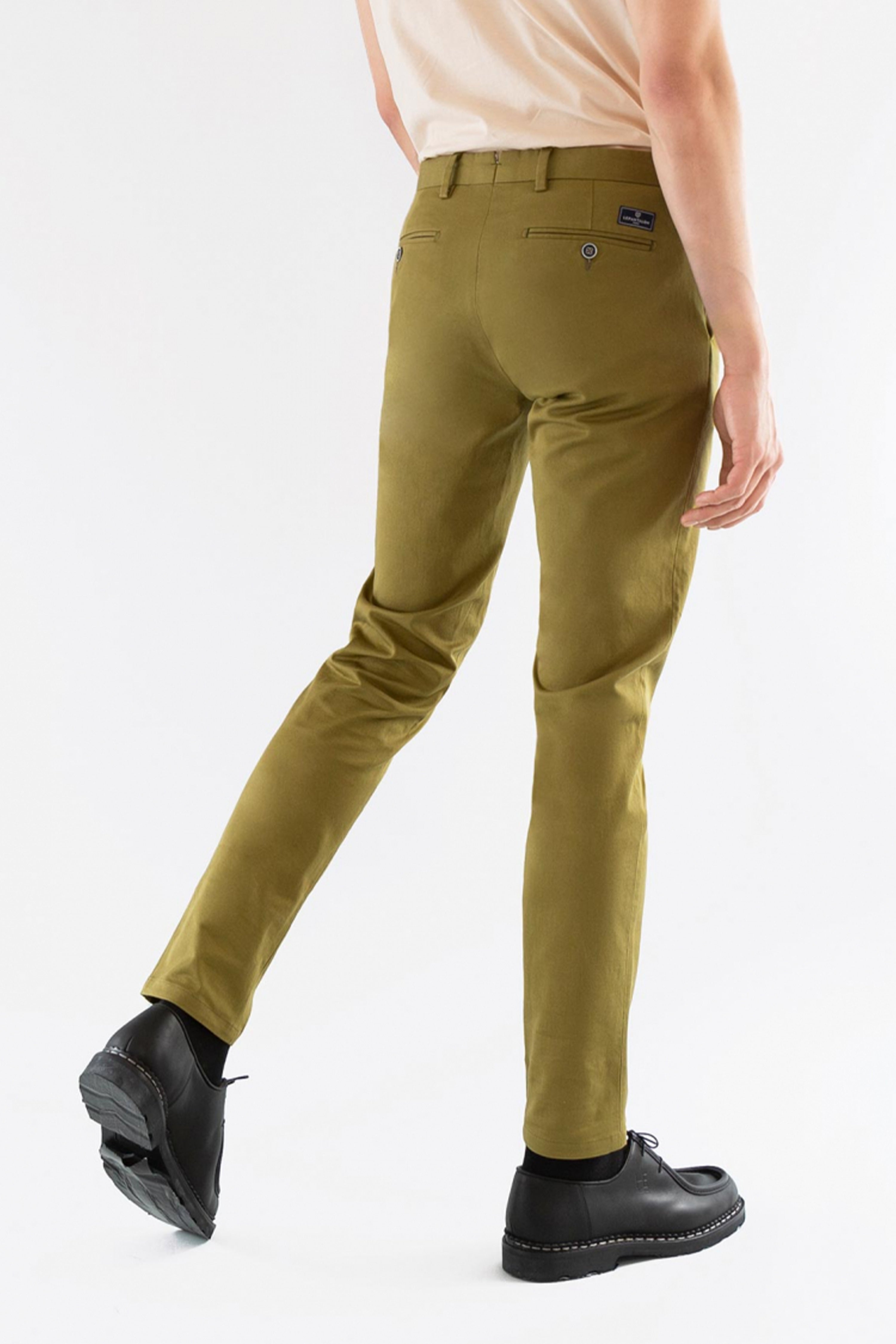 Bronze Chinos