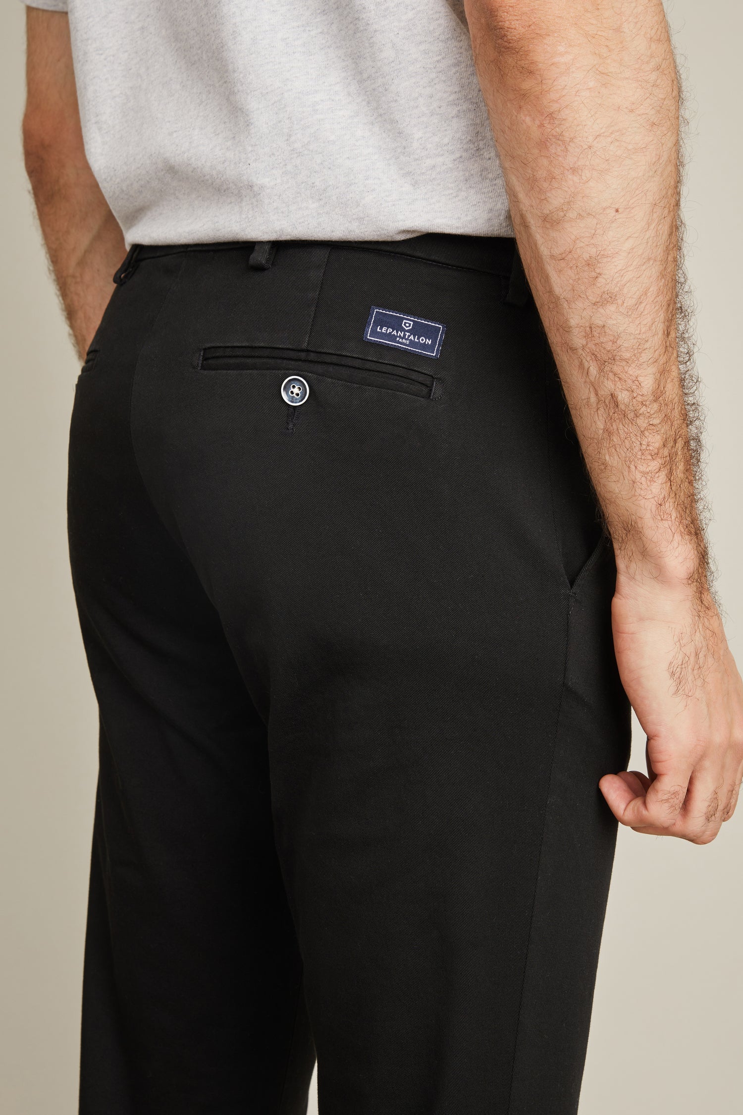 Chino noir