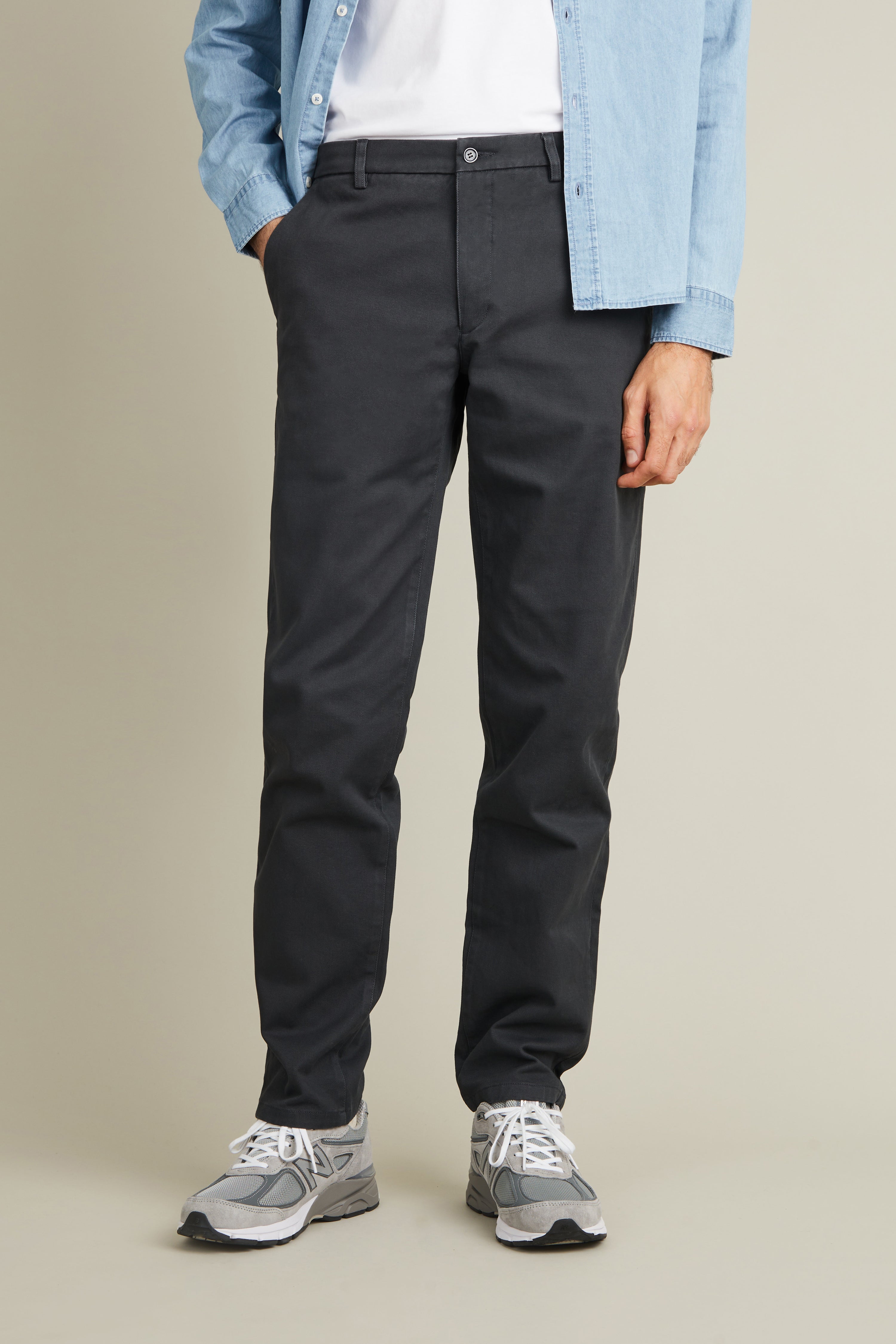 Chino droit gris anthracite