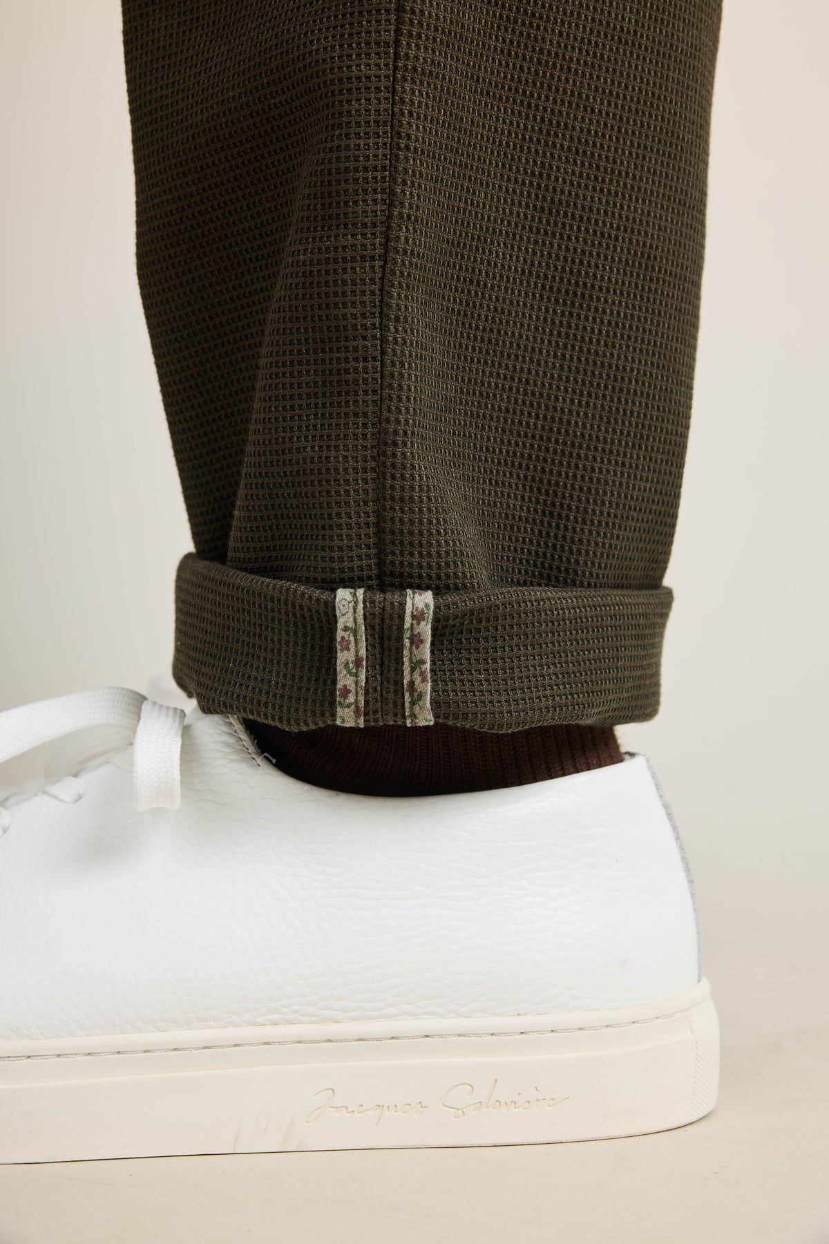 Easy waffle chinos ebony