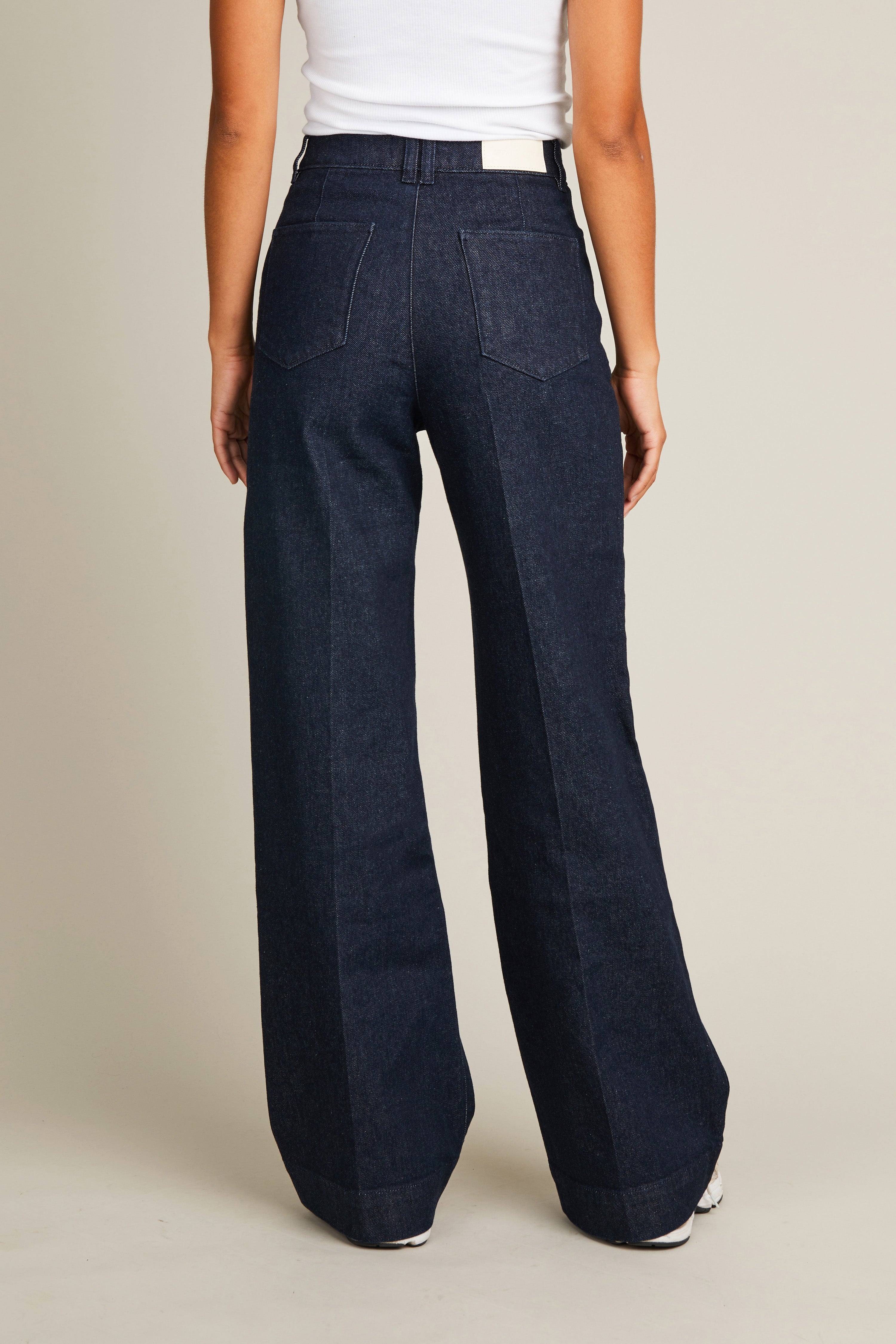 Raw wideleg jeans