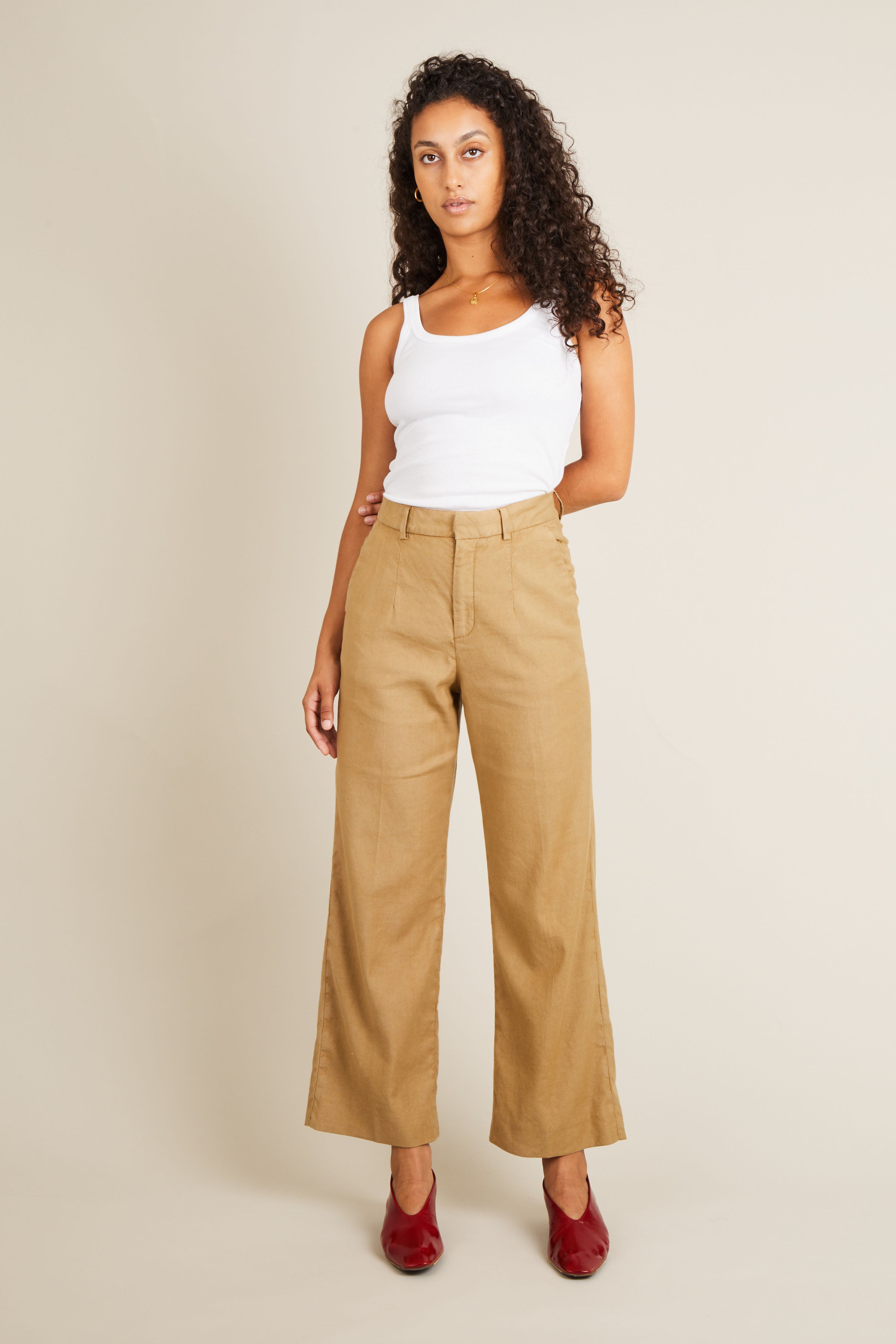 Dark beige cotton-linen flared pants