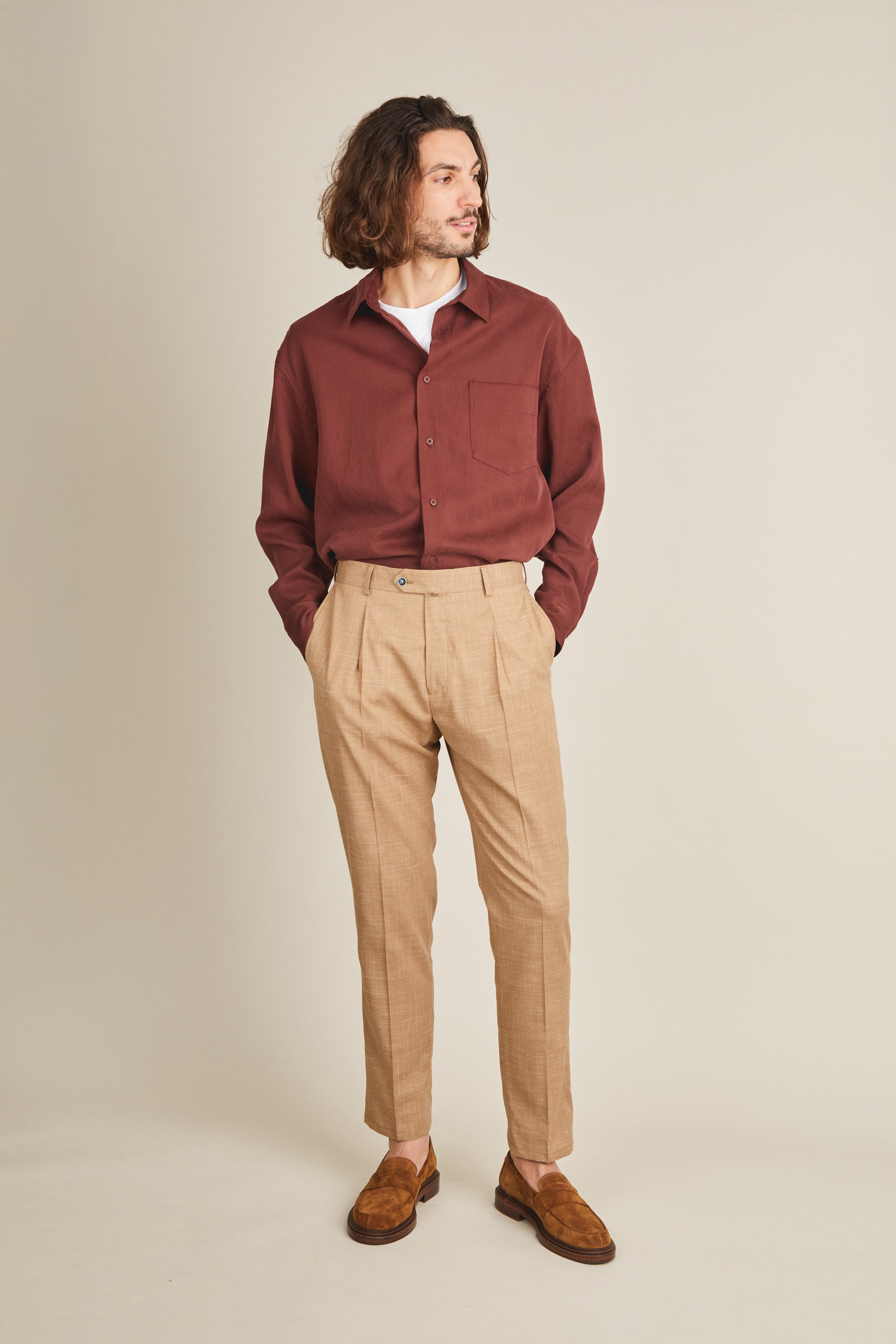 Pantalon à pinces laine-lin-soie brun