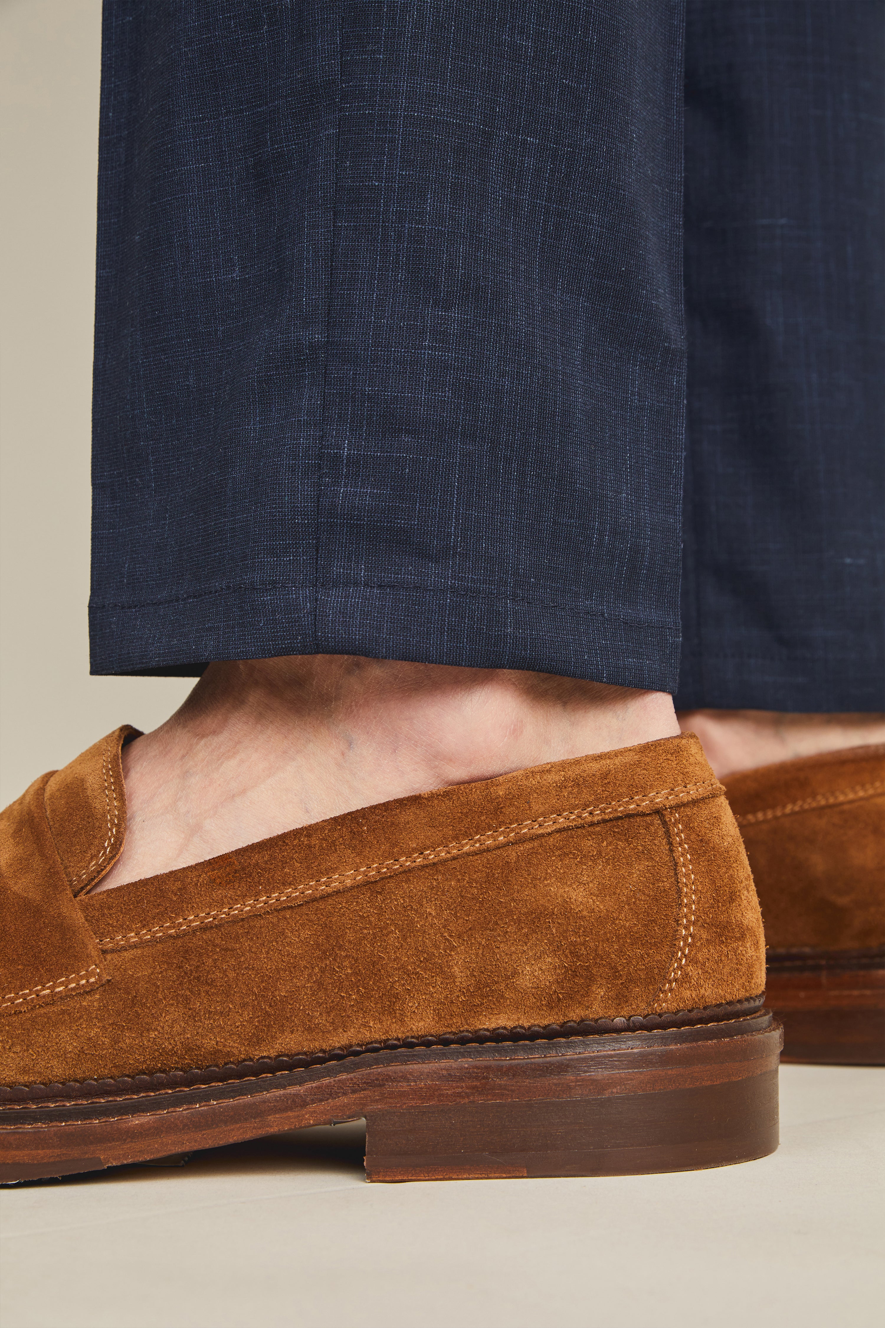 Pantalon à pinces laine-lin-soie bleu marine