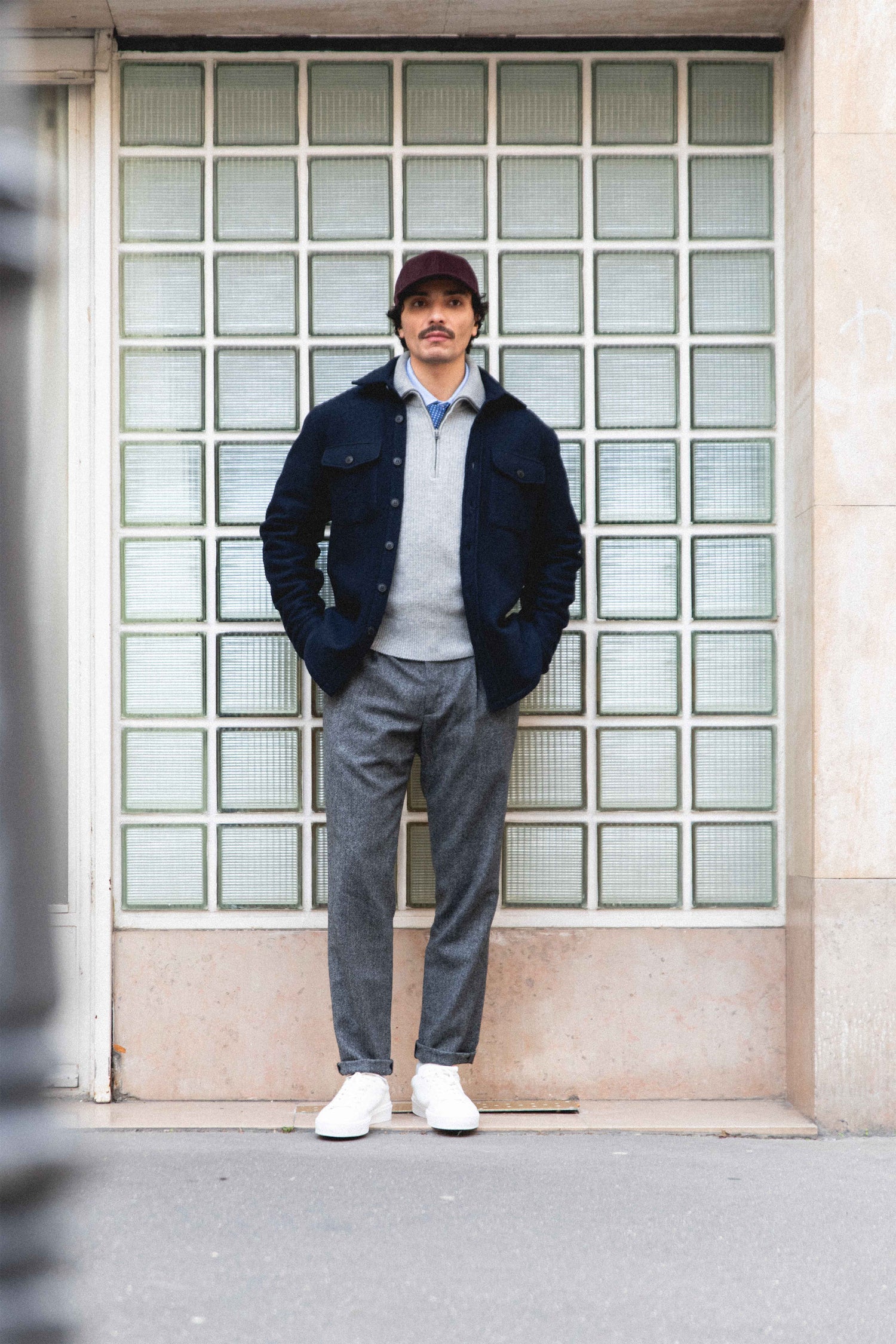 Flannel pleated pants in charcoal grey