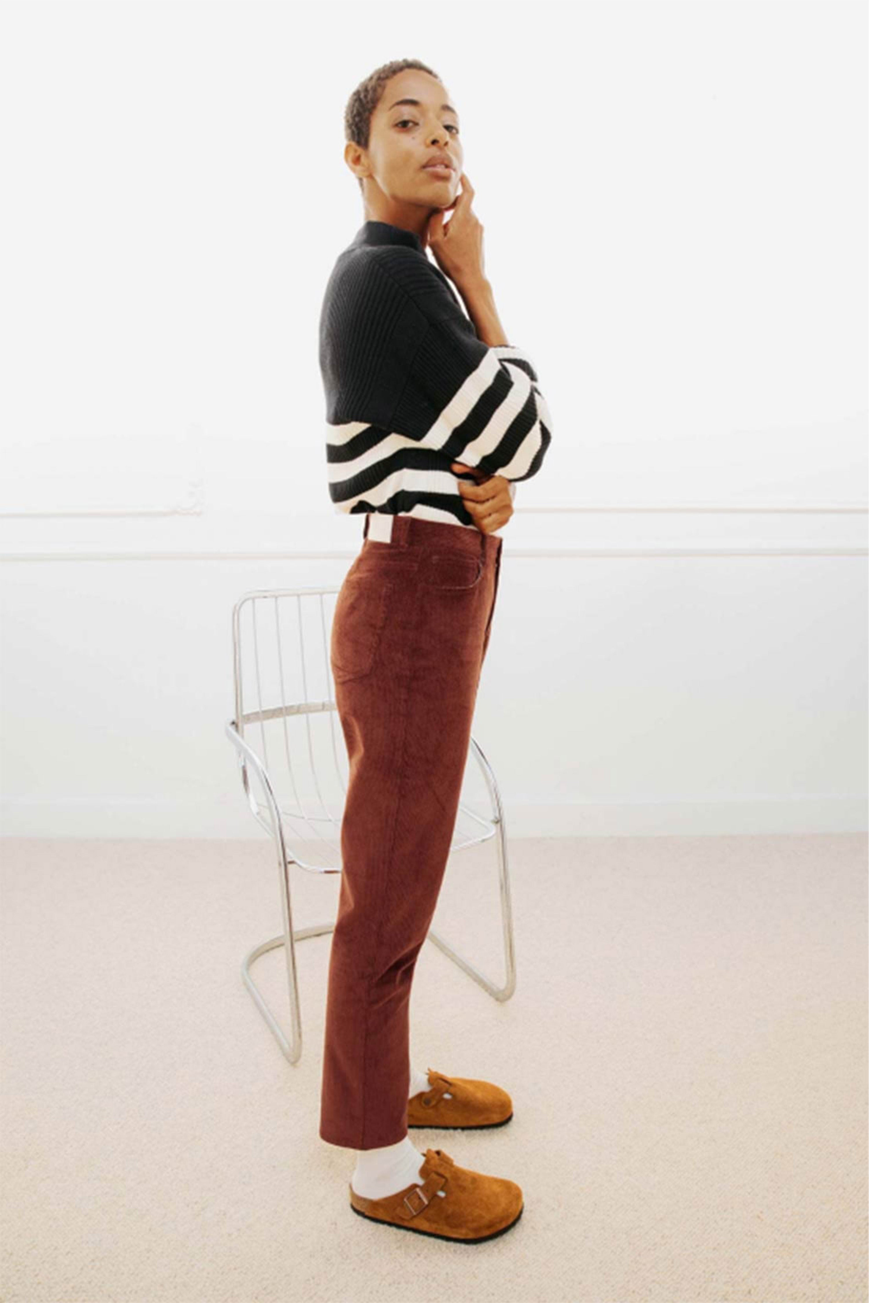 Pantalon en velours droit rouge brique