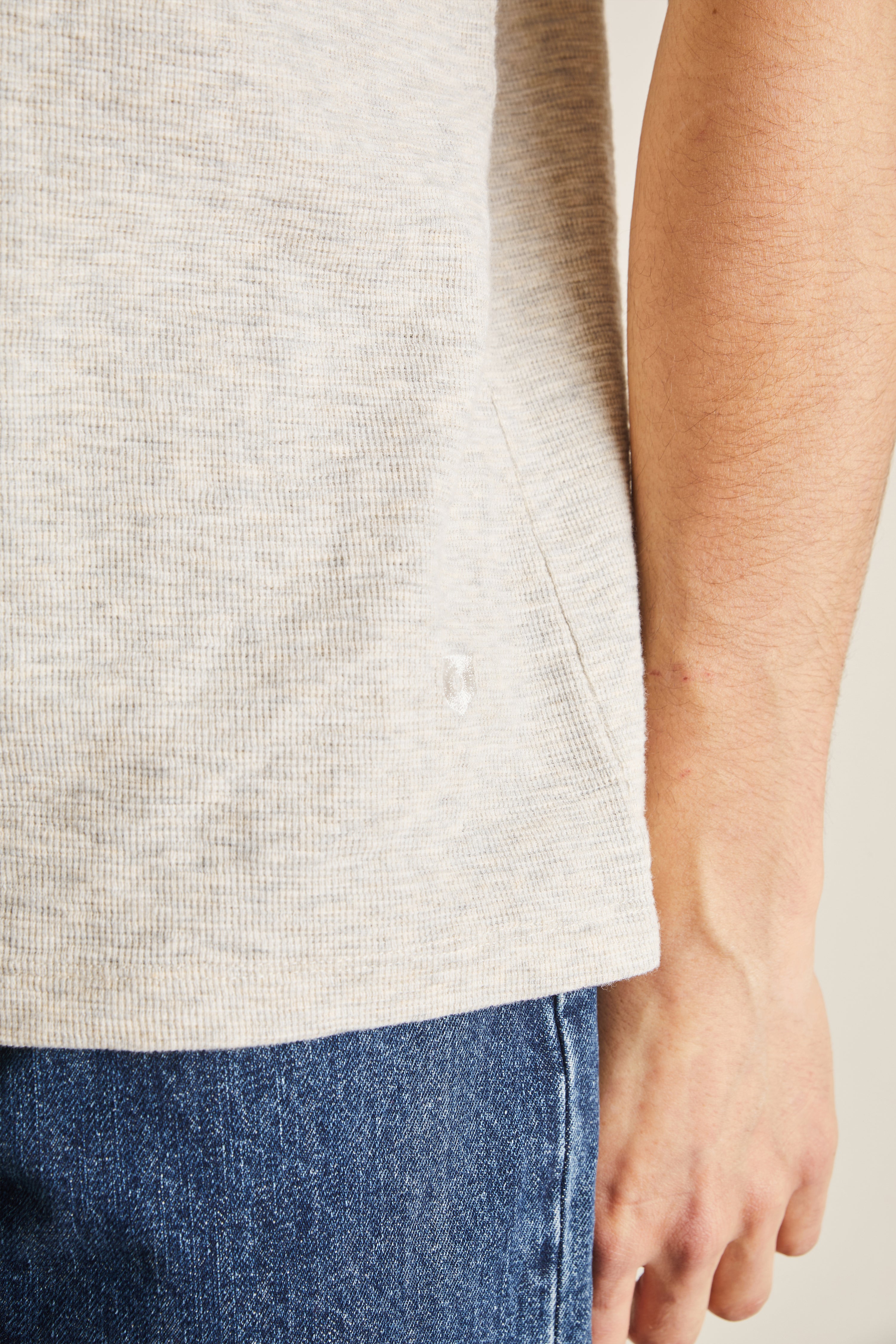 Tee-shirt texturé gris clair