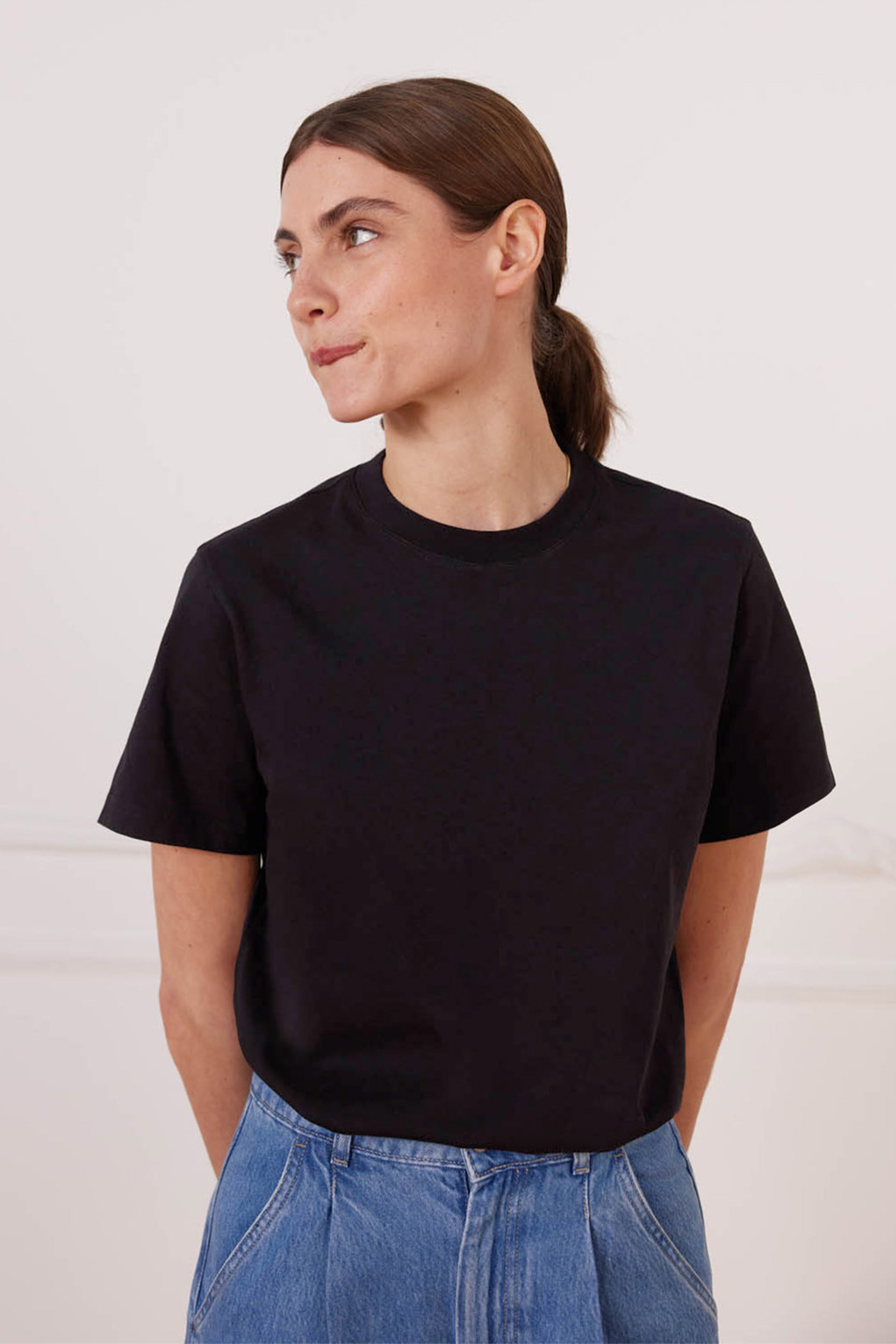 Black T-shirt